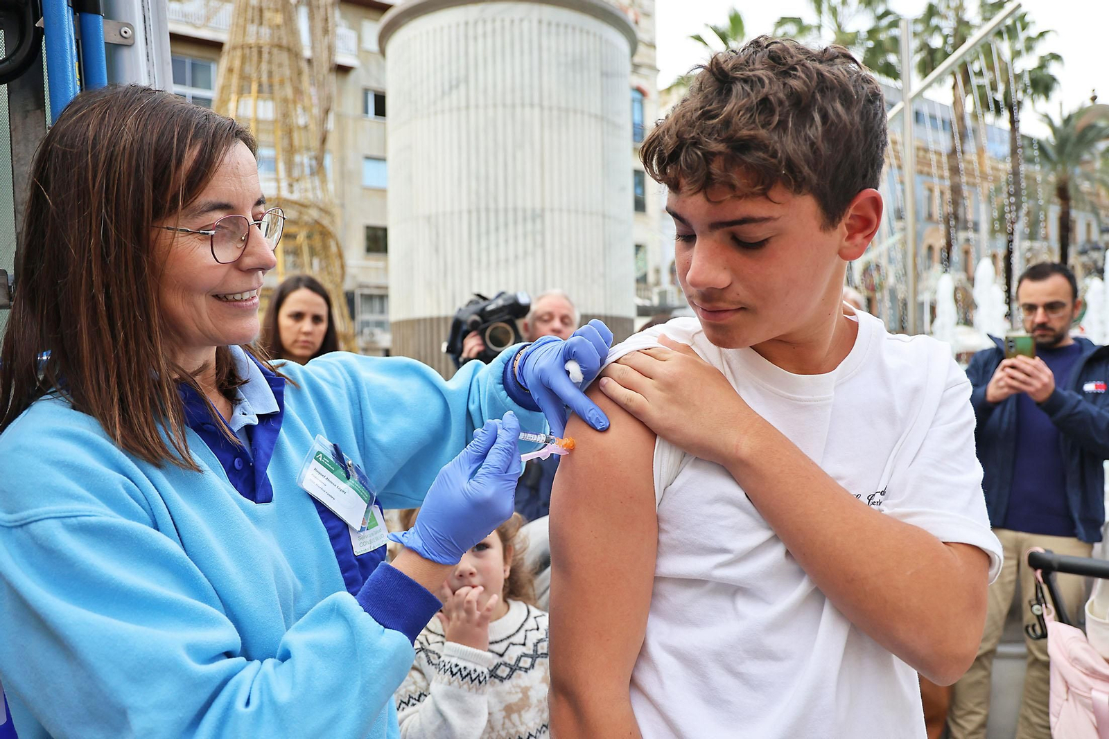 Imágenes de la jornada de vacunación sin cita frente a la gripe y el Covid-19