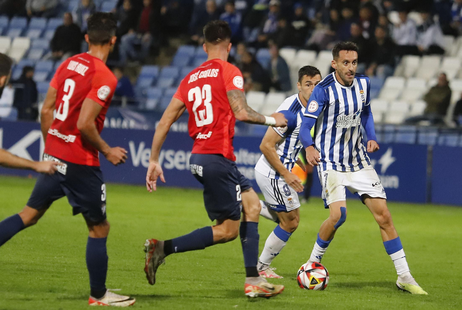 Imágenes del encuentro entre el Recreativo Huelva y el San Fernando