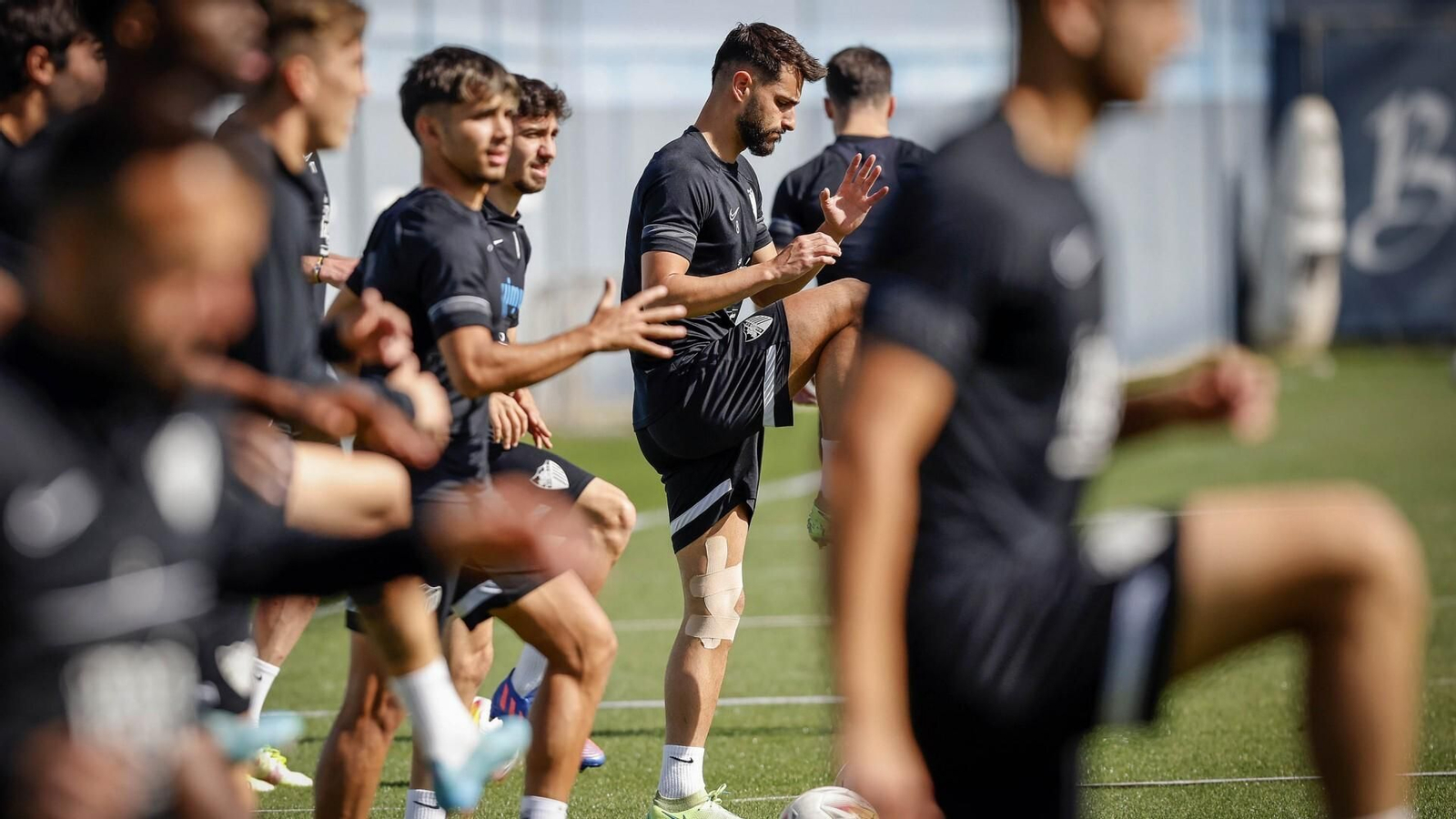 Luis Muñoz, en el entrenamiento del Málaga CF. Luis Muñoz, en el entrenamiento del Málaga CF.
