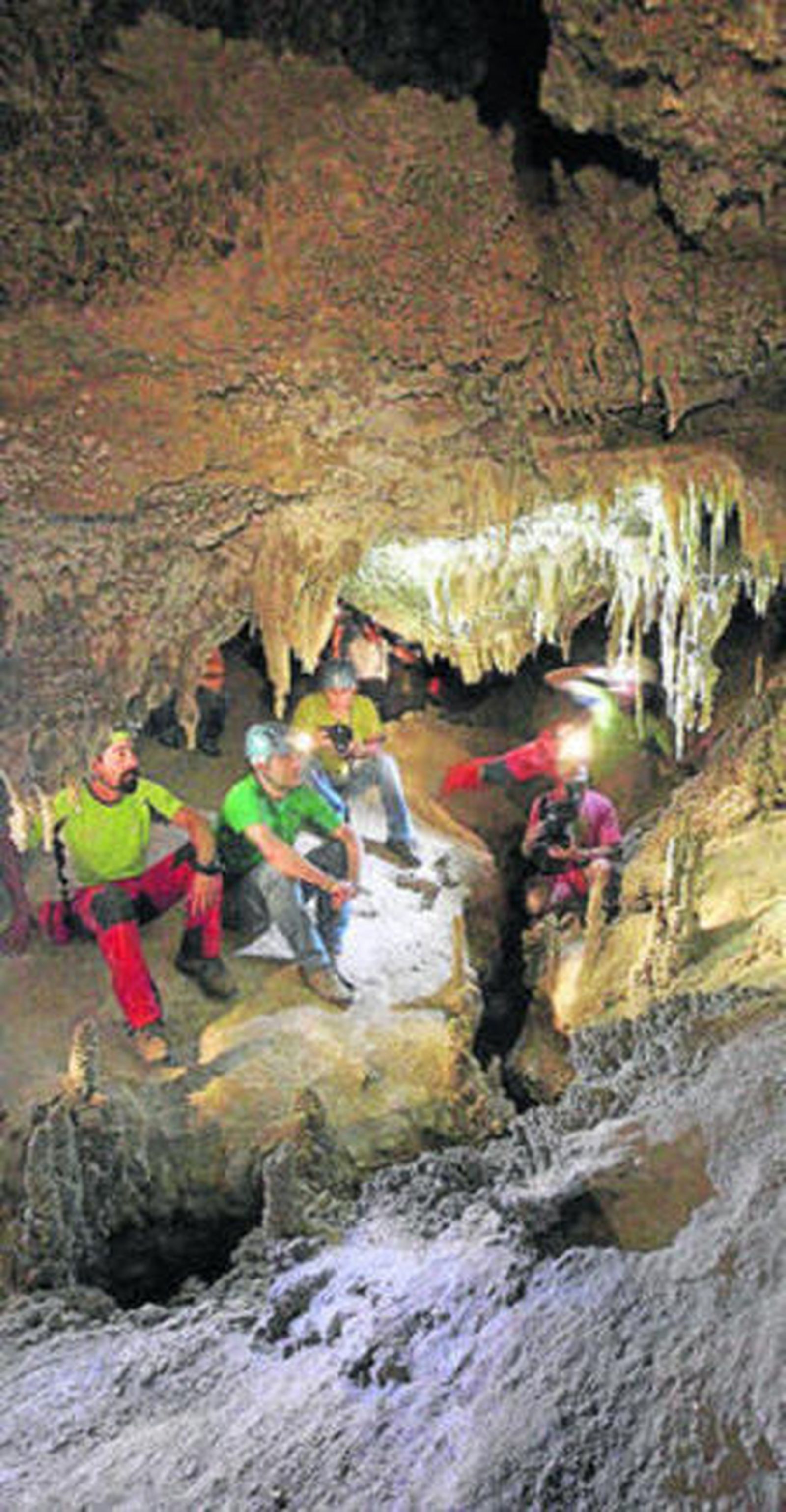 Gran aventura subterránea en los Karst en Yeso de Sorbas