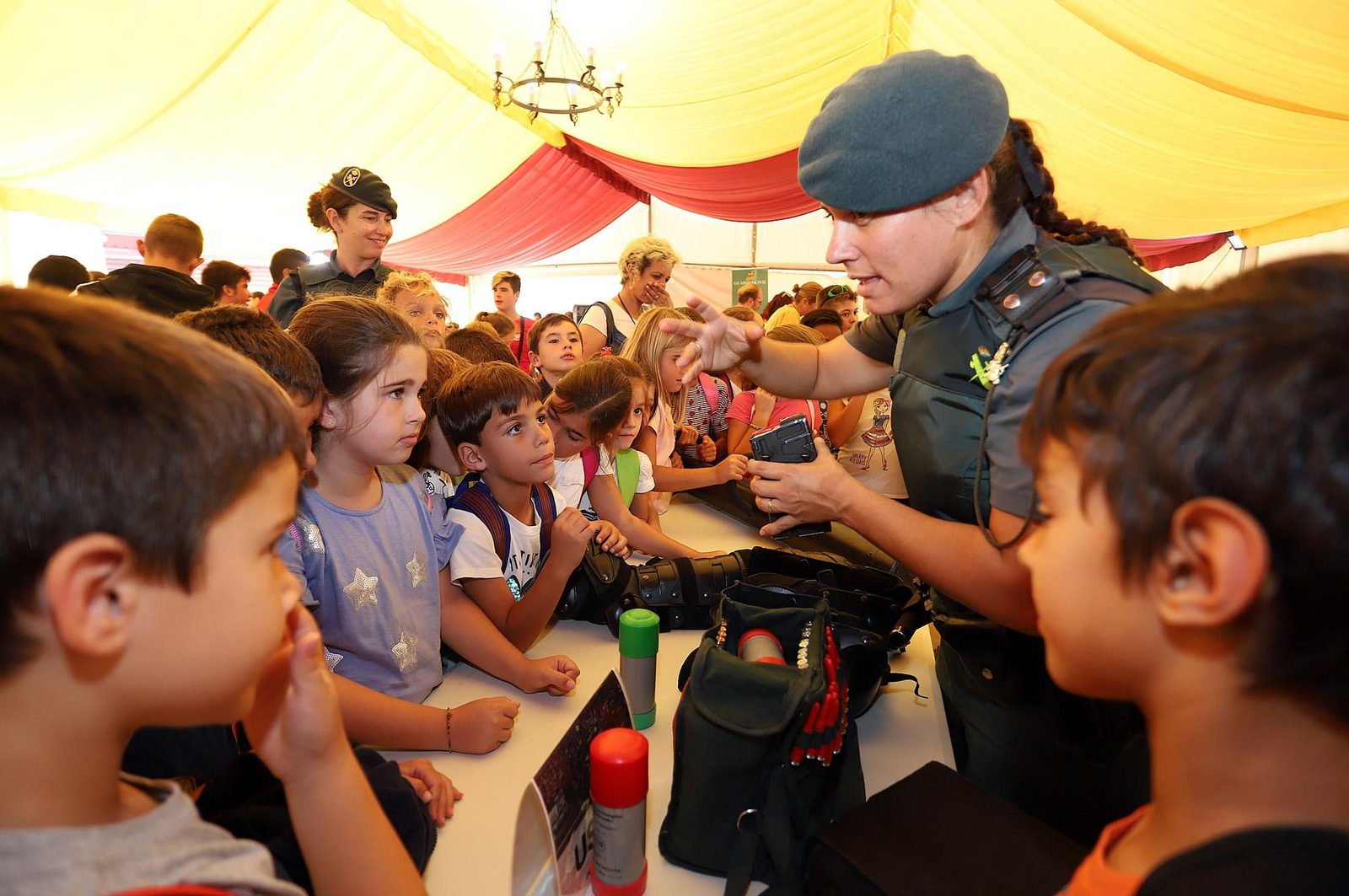 Imágenes de la jornada de puertas abiertas de la Guardia Civil