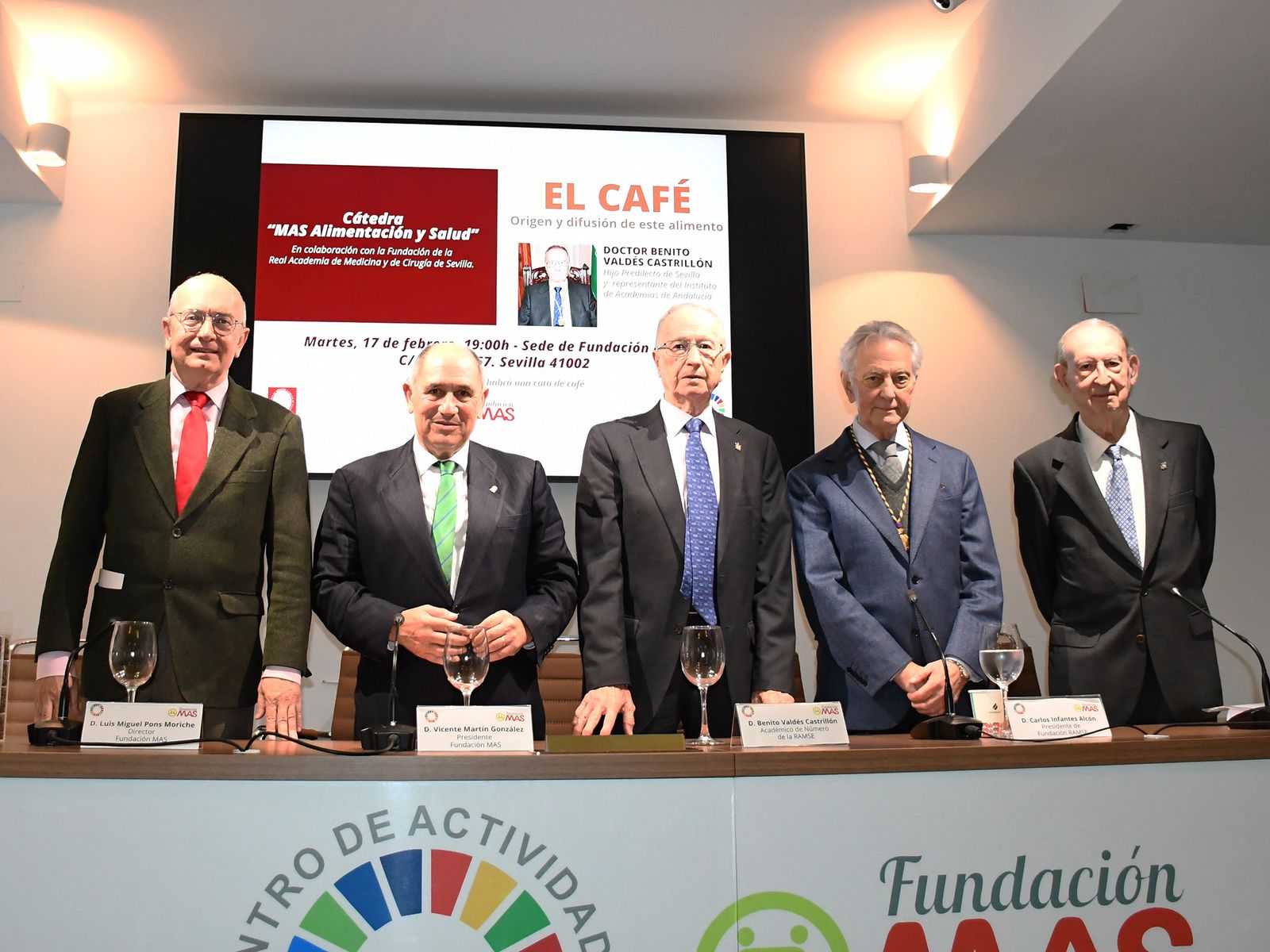 Luis Miguel de Pons,  Vicente Martín González, Benito Valdés, Carlos Infantes y José María López Puerta.