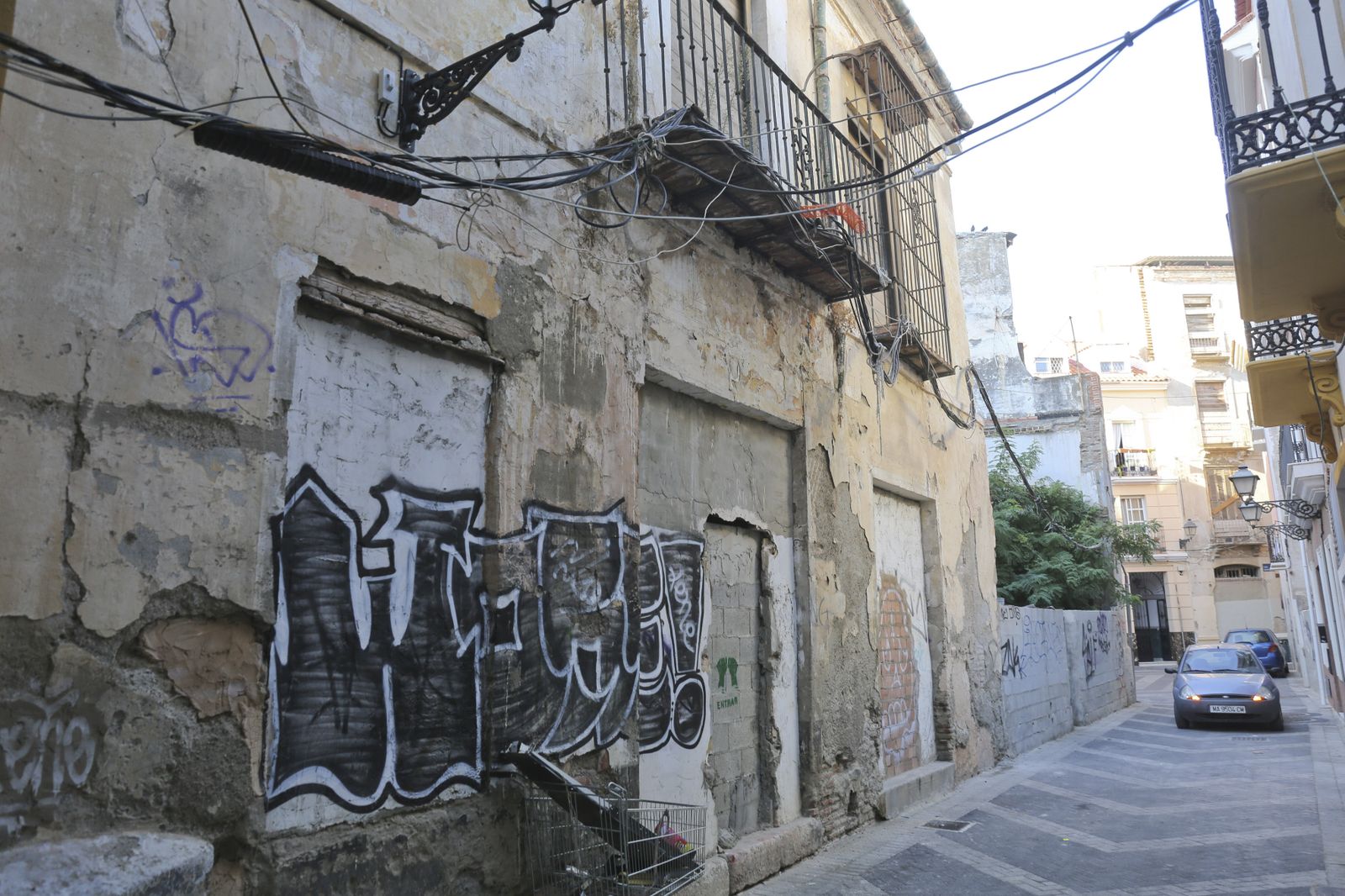 Vista de las fincas afectadas por el proyecto de la casa Cánovas.