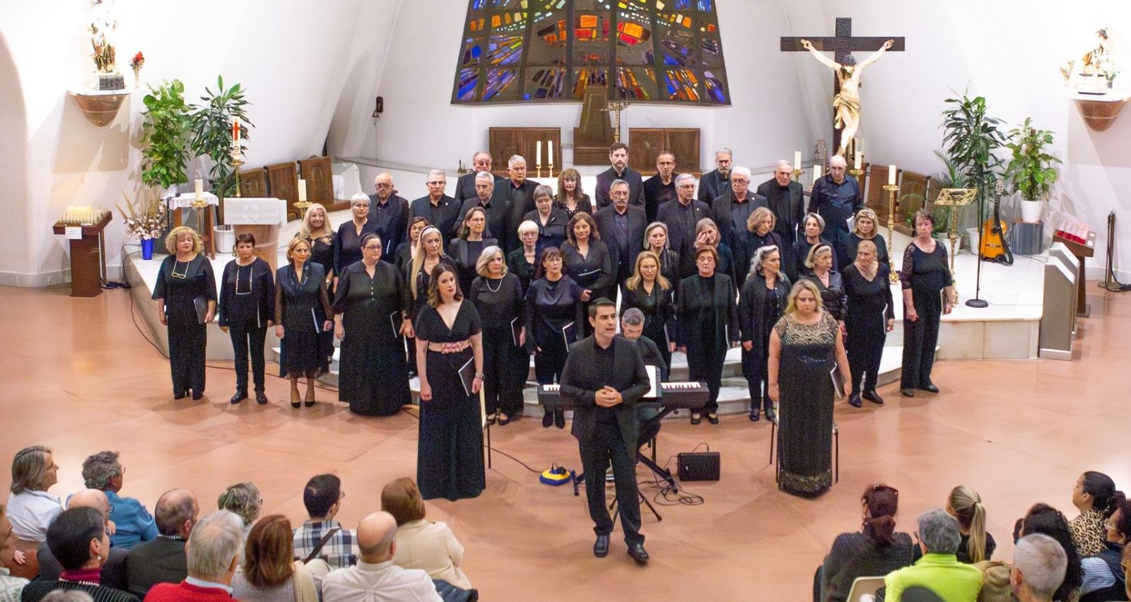 La coral polifonica roquetera en una actuación anterior.