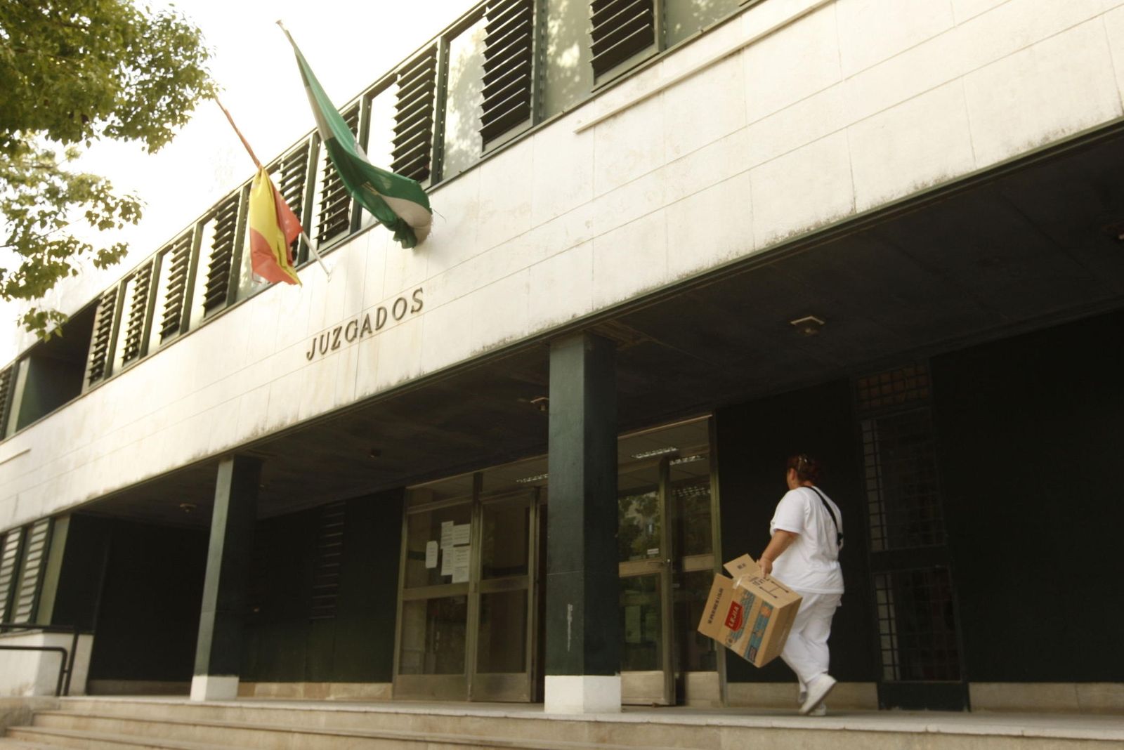 Fachada de los Juzgados de Jerez en la avenida Tomás García Figueras.