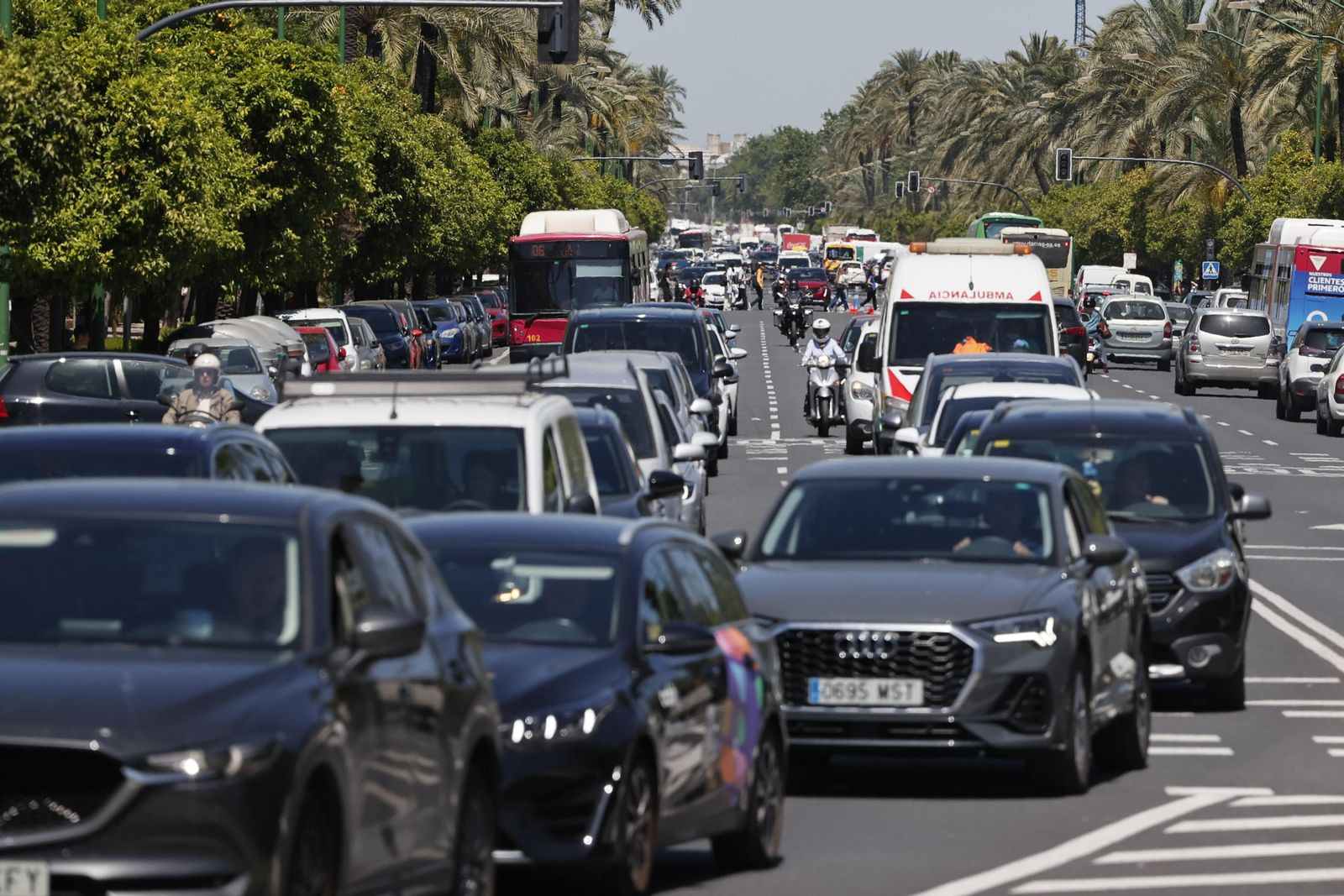 Imágenes del apagón en Sevilla