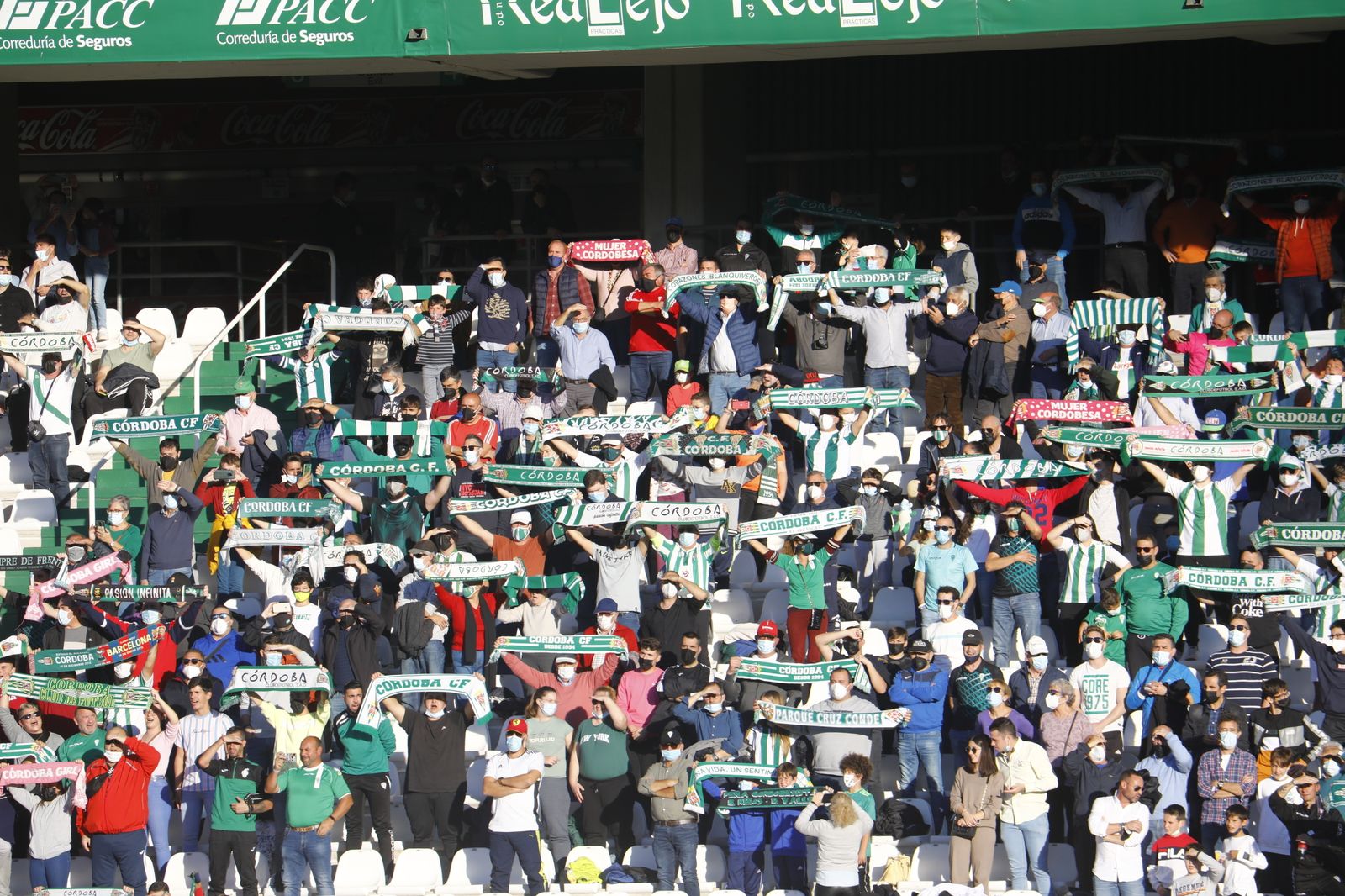 La victoria del Córdoba CF ante el Cacereño, en imágenes