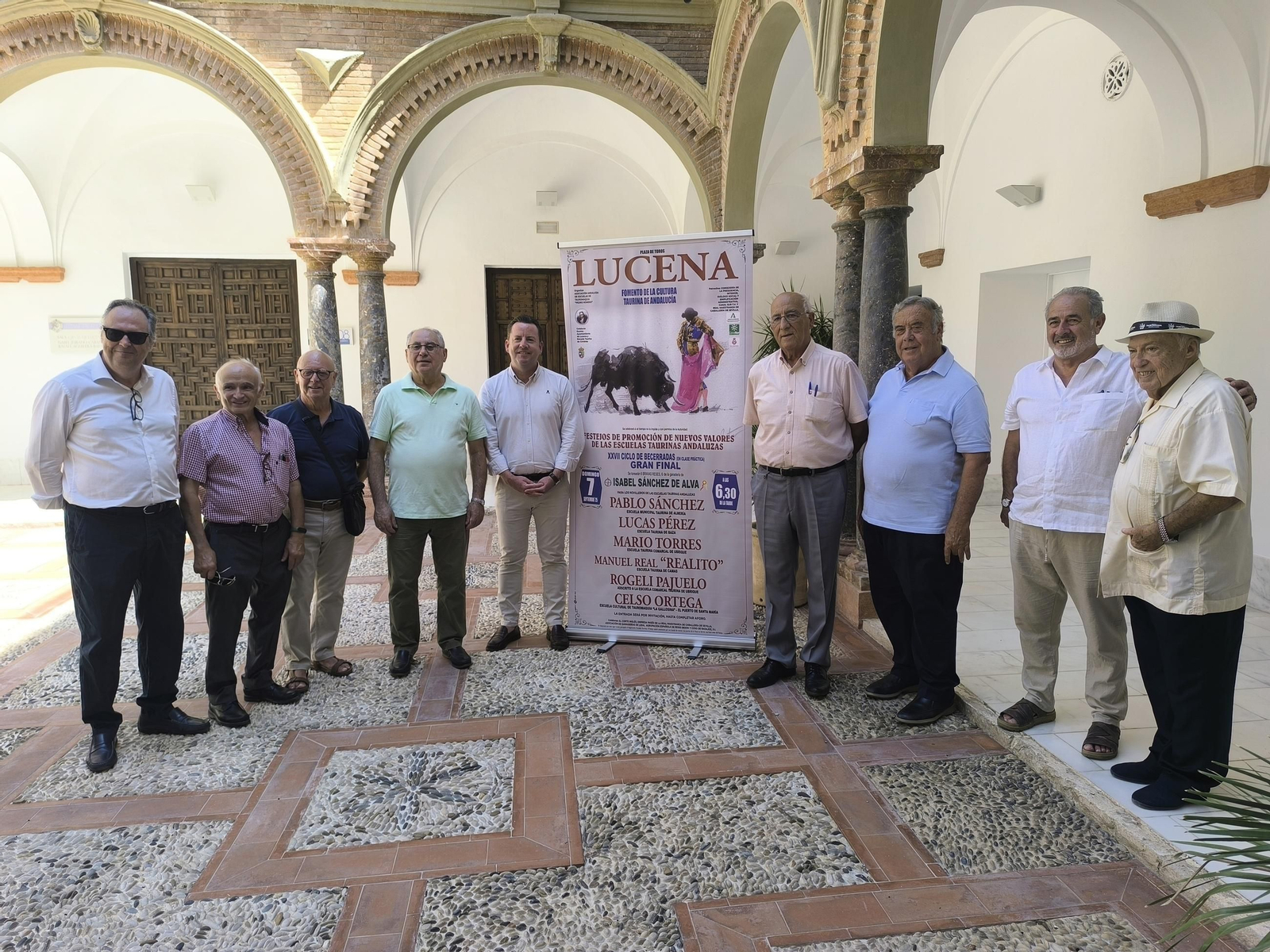 Presentación del cartel del XVII Ciclo de Becerradas de la Asociación Andaluza de Escuelas Taurinas Pedro Romero