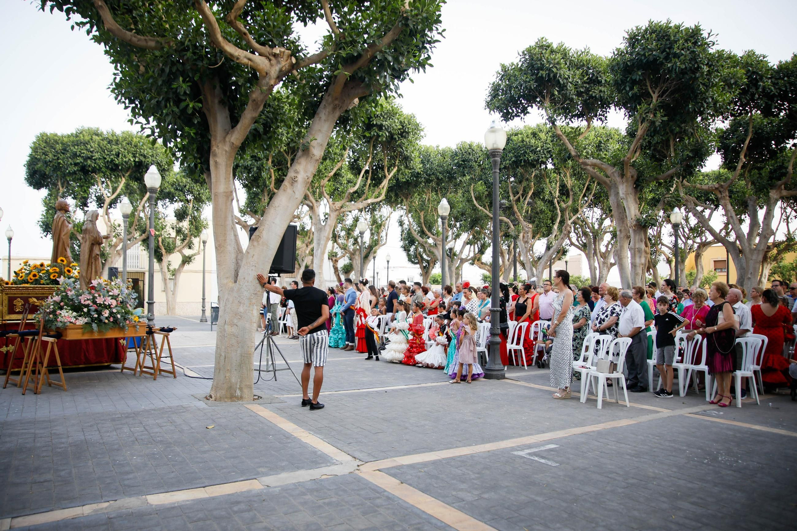 Ofrenda floral y misa durante la última jornada de las fiestas de Campohermoso Ofrenda floral y misa durante la última jornada de las fiestas de Campohermoso
