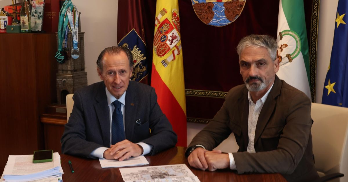 El Ayuntamiento de Chiclana ha facilitado la conexión a los servicios básicos a más de mil viviendas del diseminado