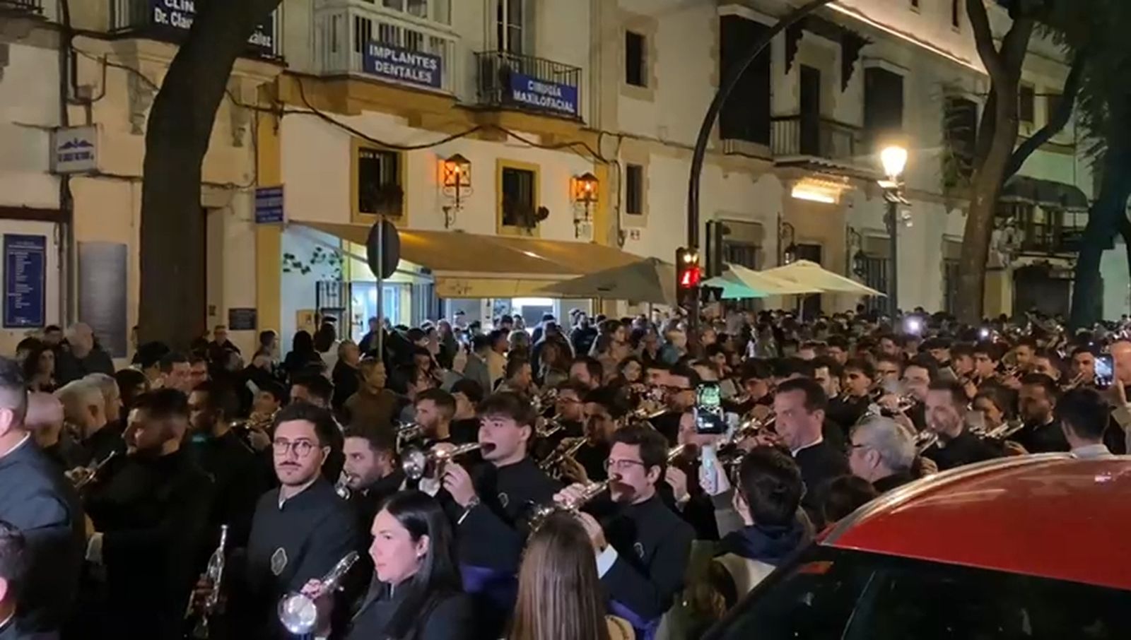 Pasacalles de la Banda de las Cigarreras por el centro de Jerez