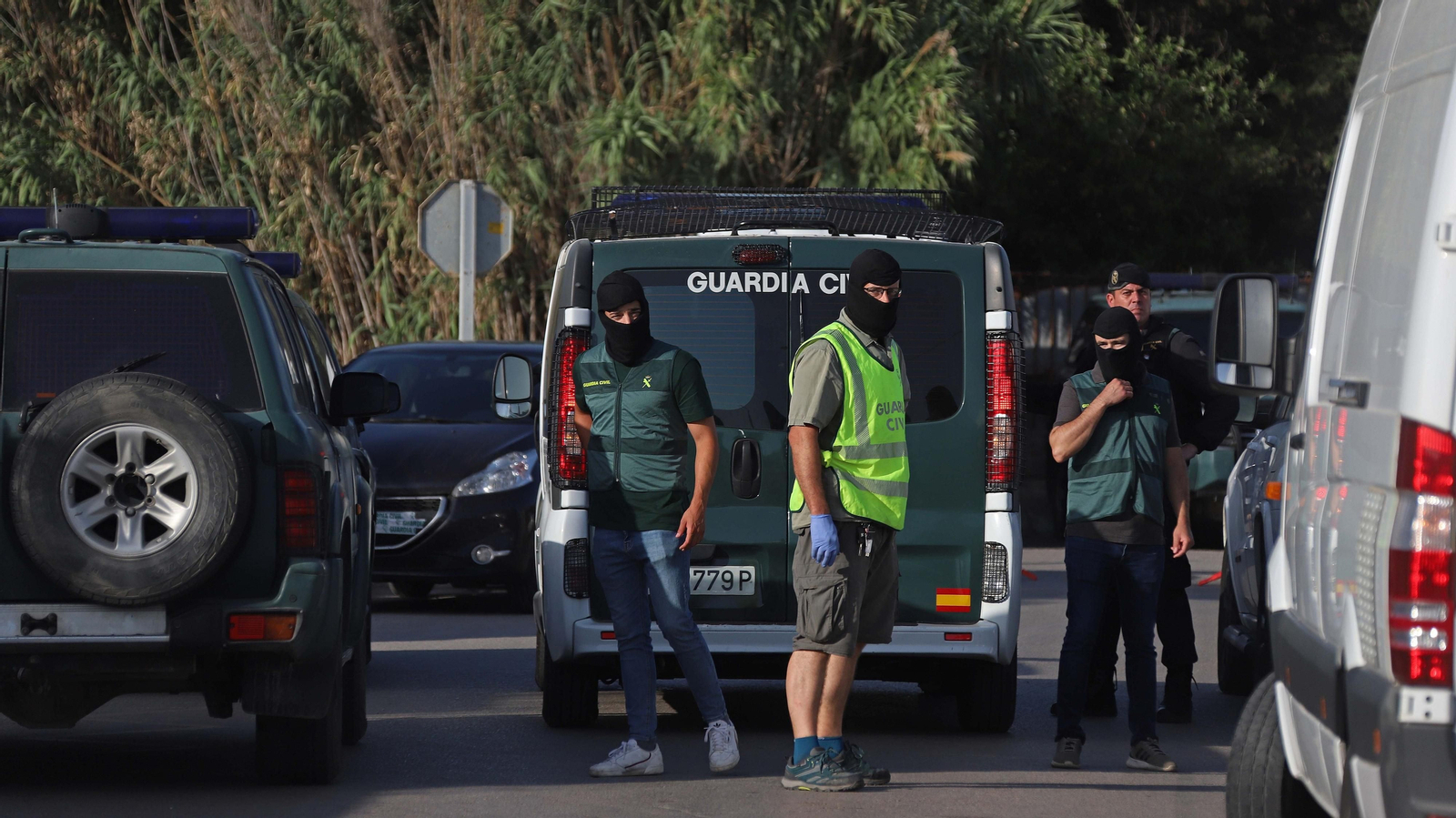 Fotos de los registros en 'Villa Narco' en La Línea