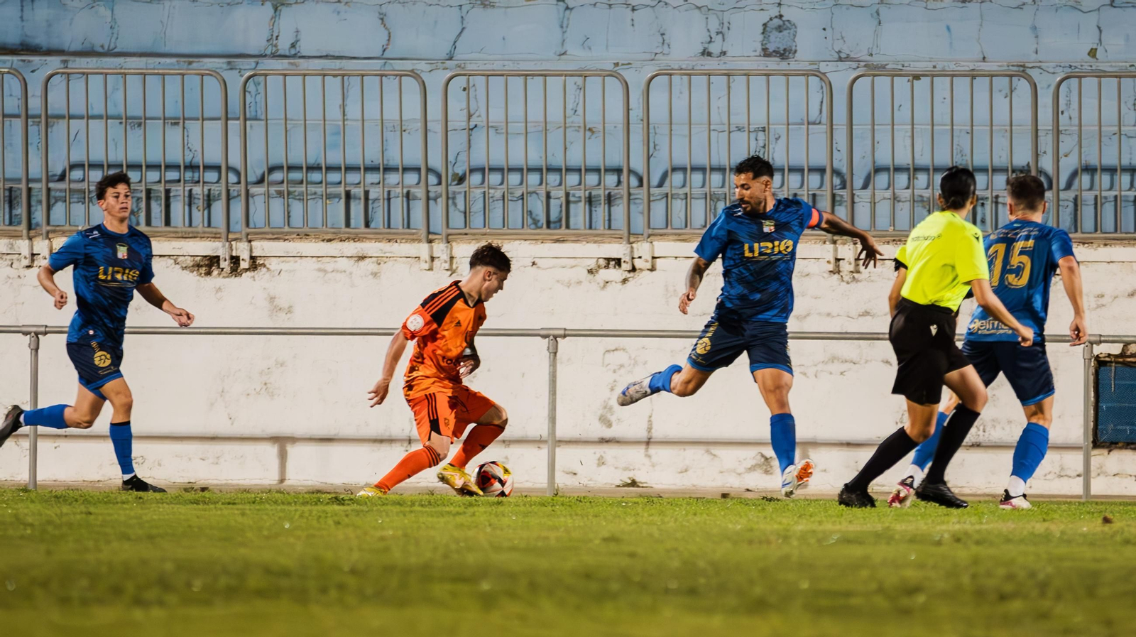 Las imágenes del triunfo del Xerez CD en el Trofeo Antonio Moure