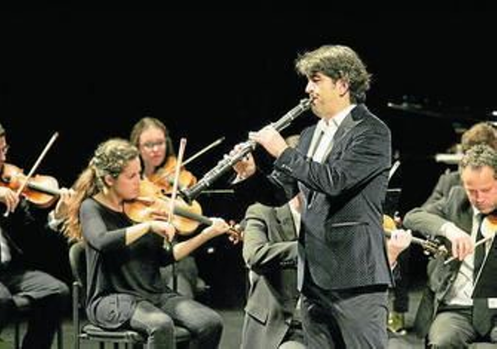 María José Pérez cantó con la OCAL las 'Siete canciones populares andaluzas'