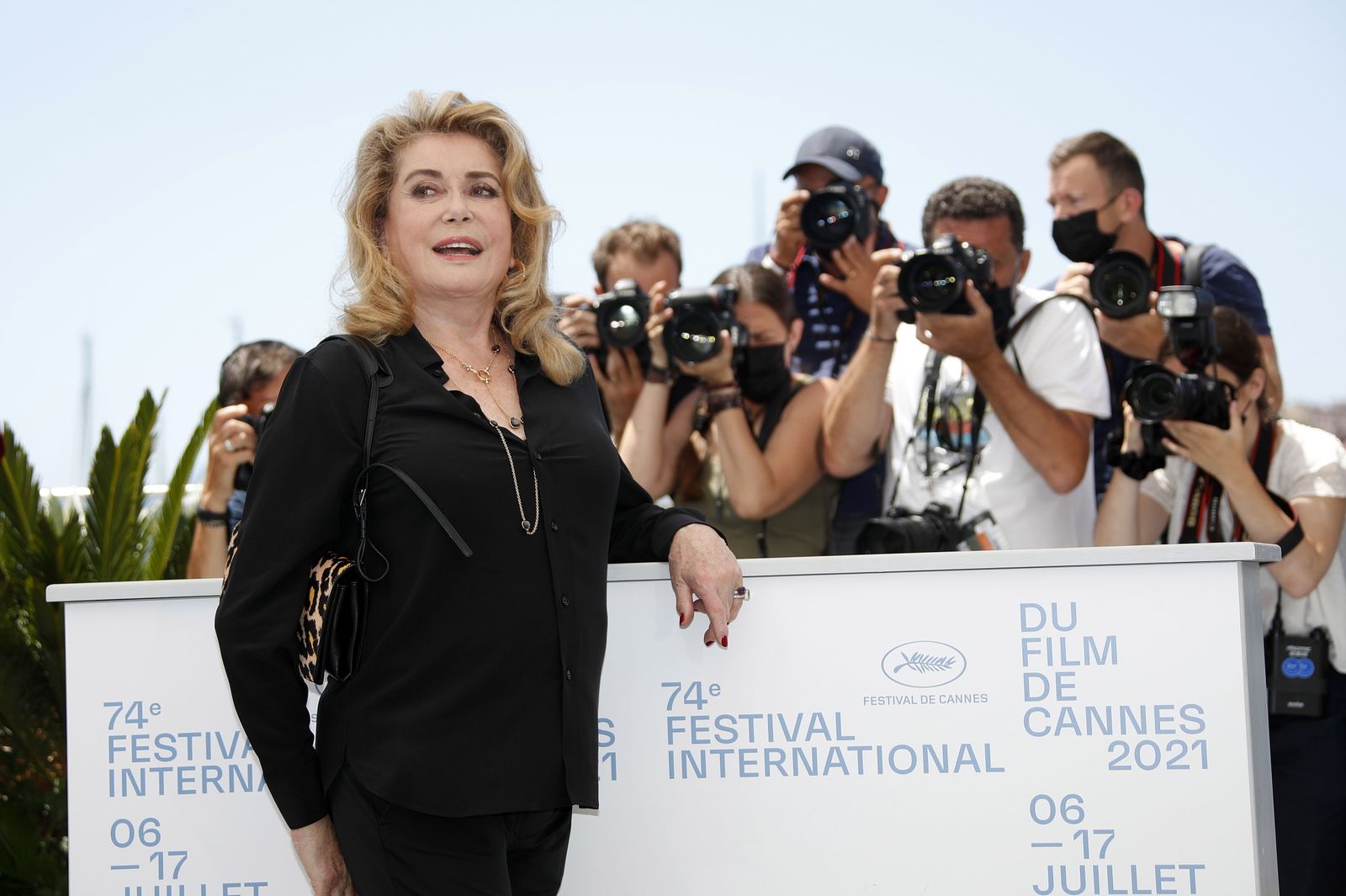 Caterine Deneuve en el photocall de Cannes