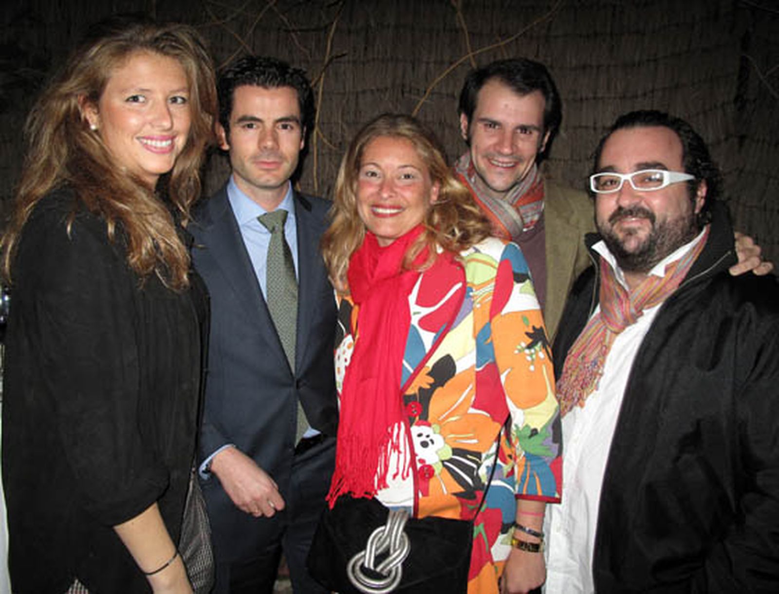 Mariana Losada, Héctor Abuin, director del Hotel Fontecruz Sevilla; Macu Fernández, Juan Tassara y Franjo Cidoncha, diseñador de la marca Nueva Victoria.

Foto: Victoria Ramírez