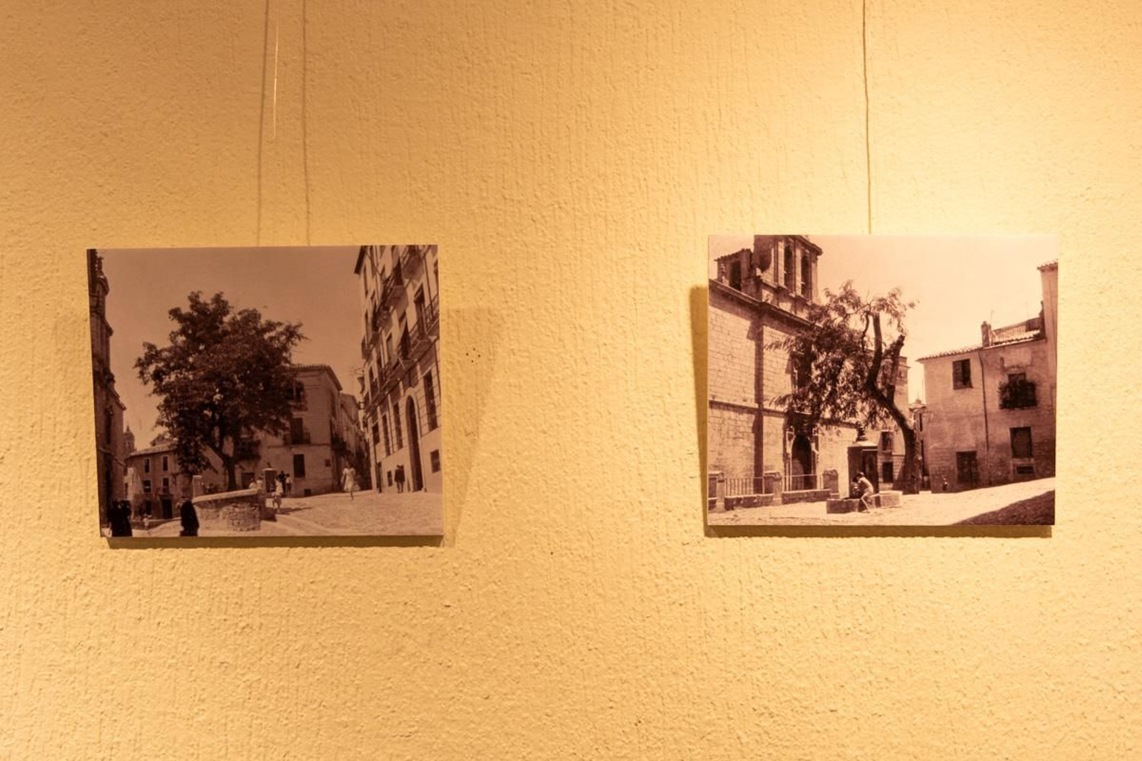 Exposición de "Plazas y rincones del Casco Histórico de Jaén", en imágenes