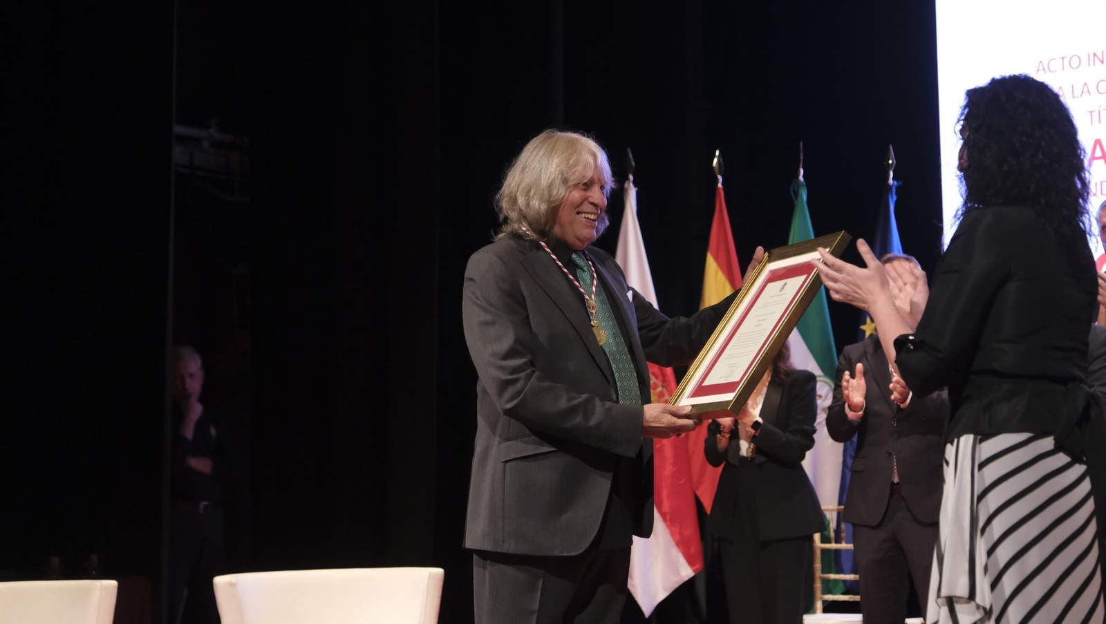 El cantaor José Mercé ya es Hijo Adoptivo de la Ciudad de Almería, en imágenes