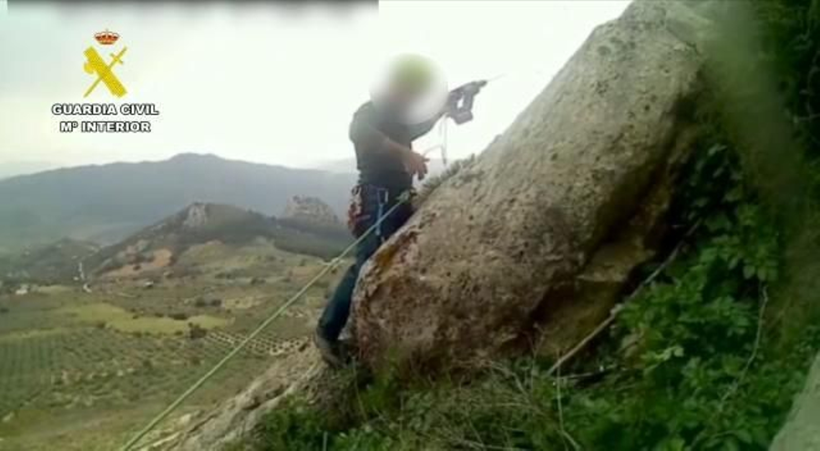 Rescate de la Guardia Civil en el Monte Huma Rescate de la Guardia Civil en el Monte Huma