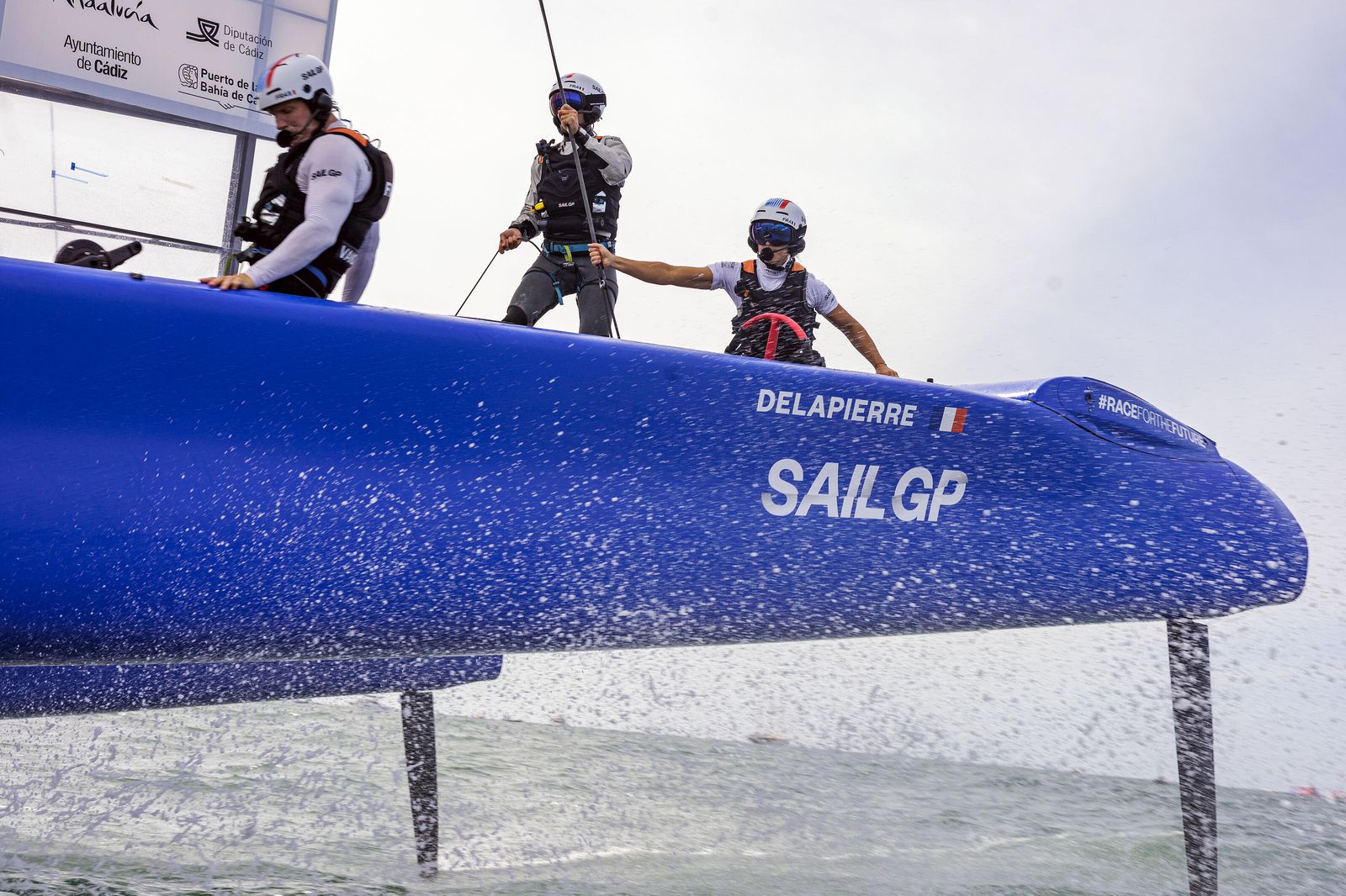 La SailGP de Cádiz se ha retransmitido este año gracias a los drones 5G / Miguel Gómez