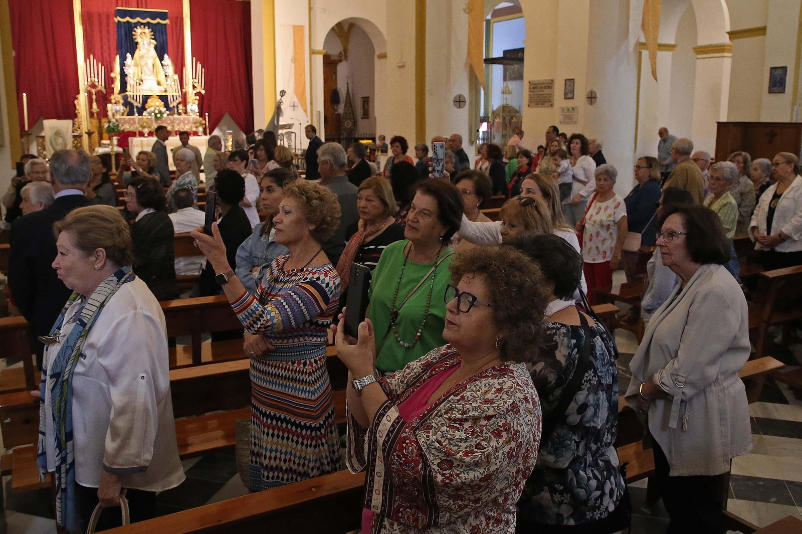 El comienzo de la peregrinación de la Hermandad del Rocío de Algeciras, en imágenes