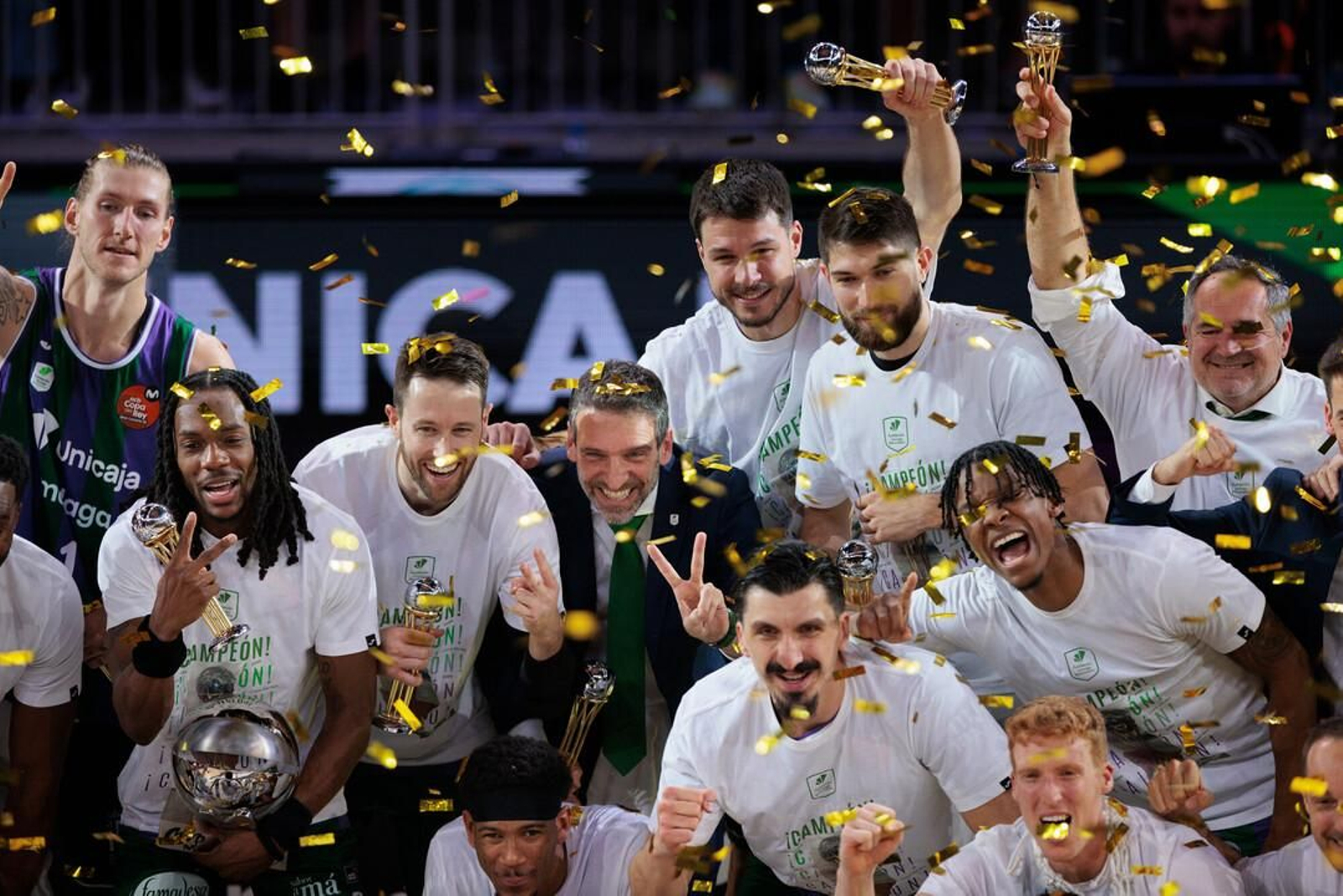 El Unicaja, campeón de Copa: Todas las imágenes del partido, la fiesta y la llegada a Málaga
