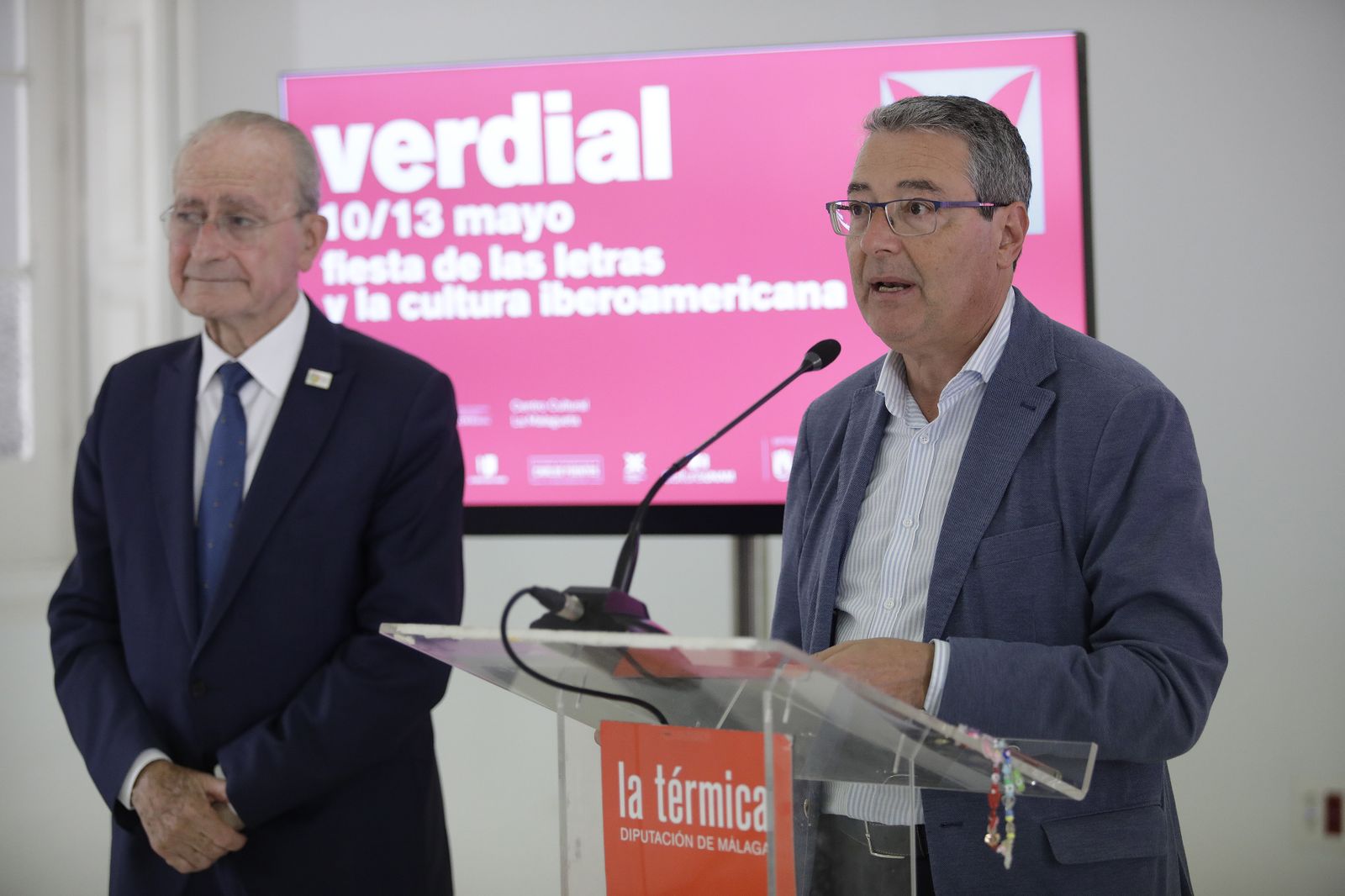 El presidente de la Diputación y el alcalde durante la presentación del festival.