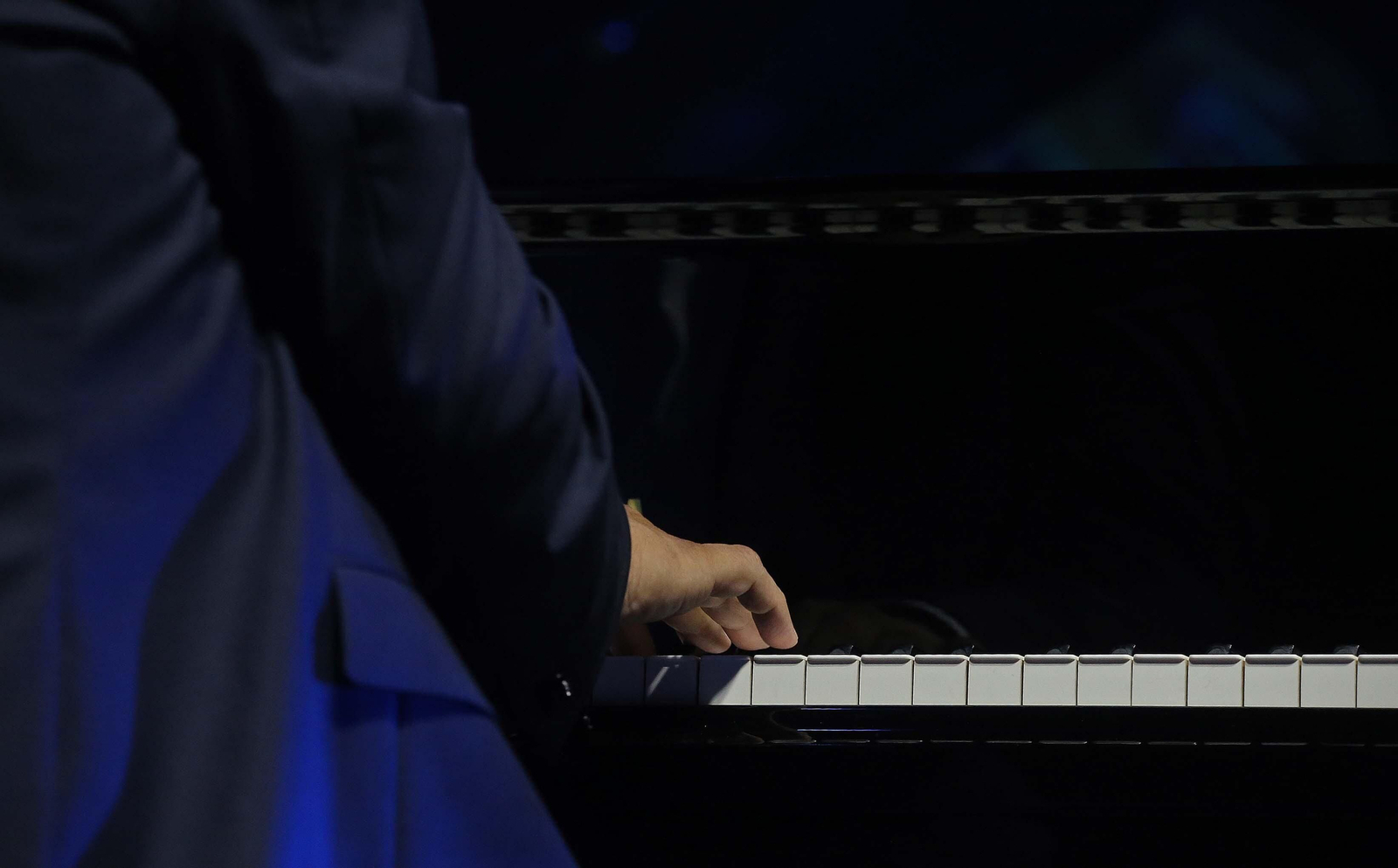 Fotos del concierto de Diego El Cigala en el IX Encuentro Internacional de guitarra Paco de Lucía