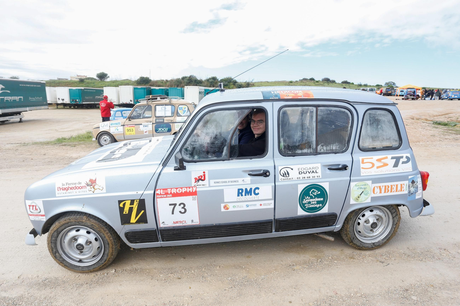 Fotos del rally 4L Trophy