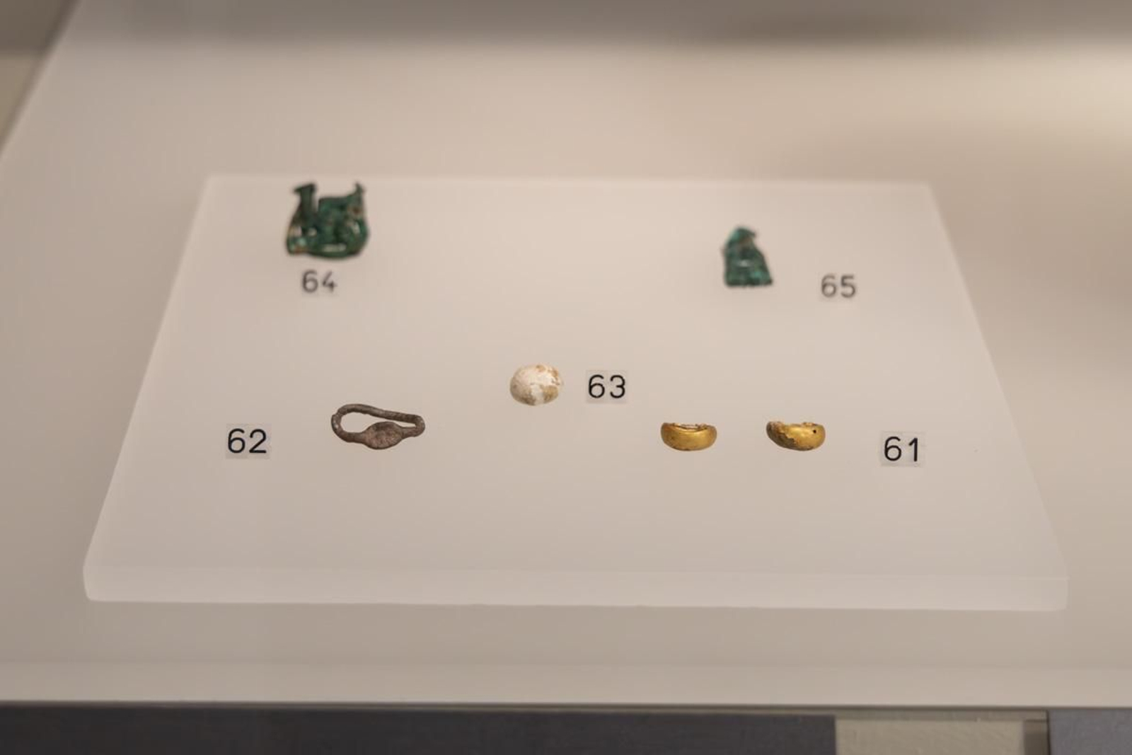 Exposición La Dama, el Príncipe, el Héroe y la Diosa, en el Museo Íbero
