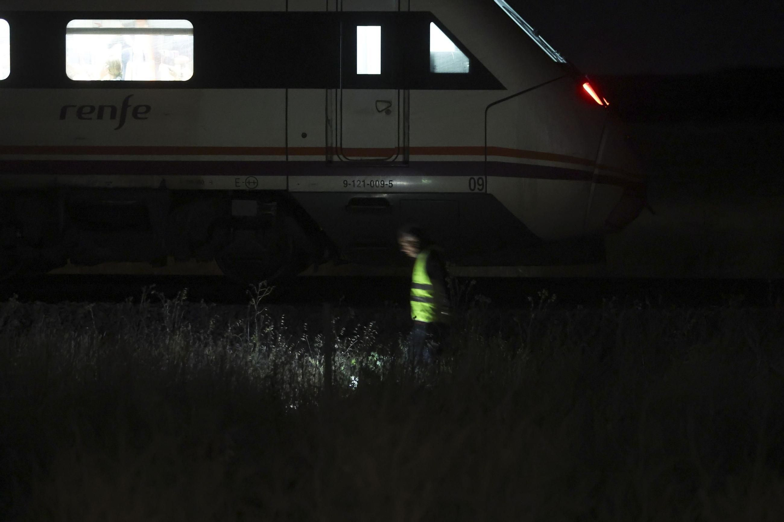 Investigan como violencia machista la muerte de dos personas arrolladas por un tren en Salamanca.