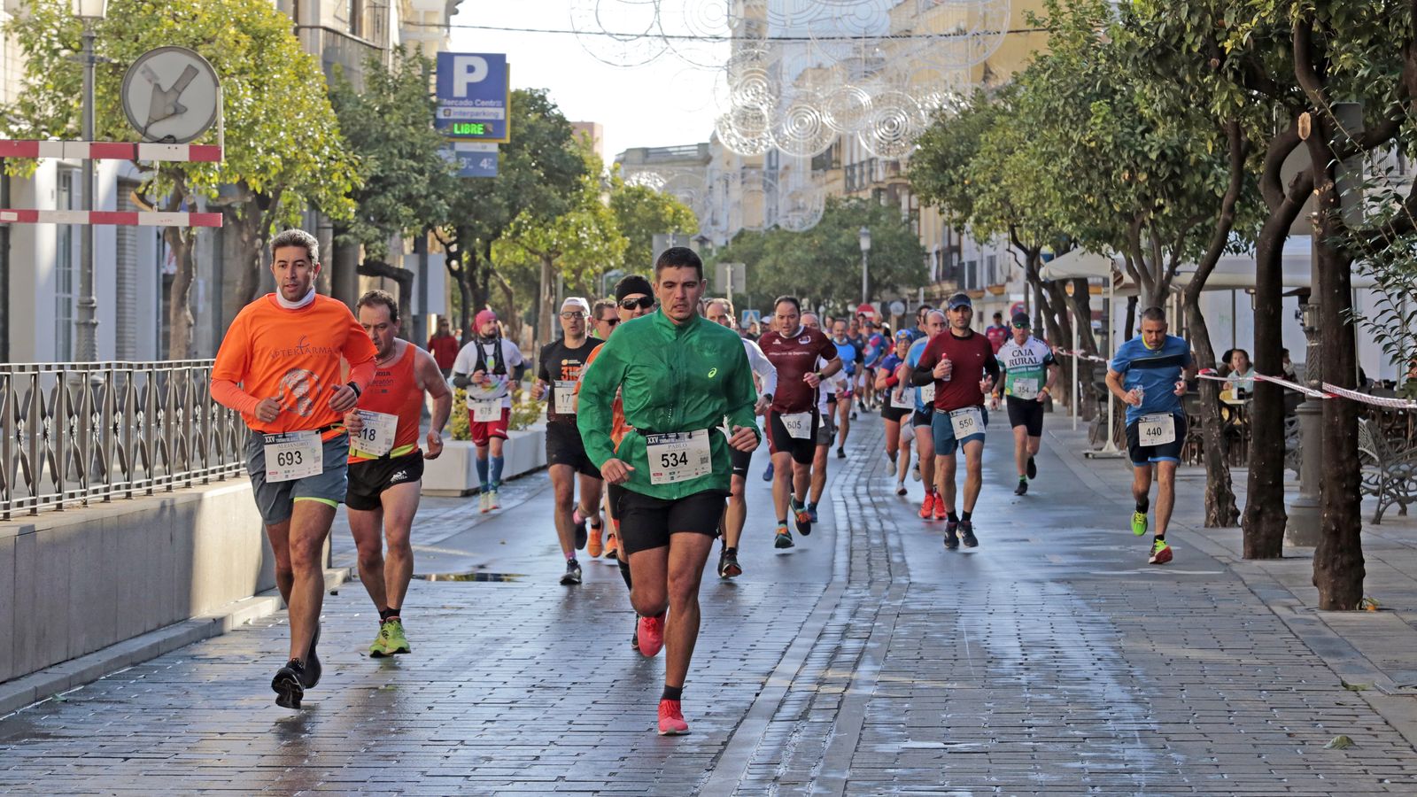 Imágenes de la XXV Media Maratón 'Ciudad de Jerez'