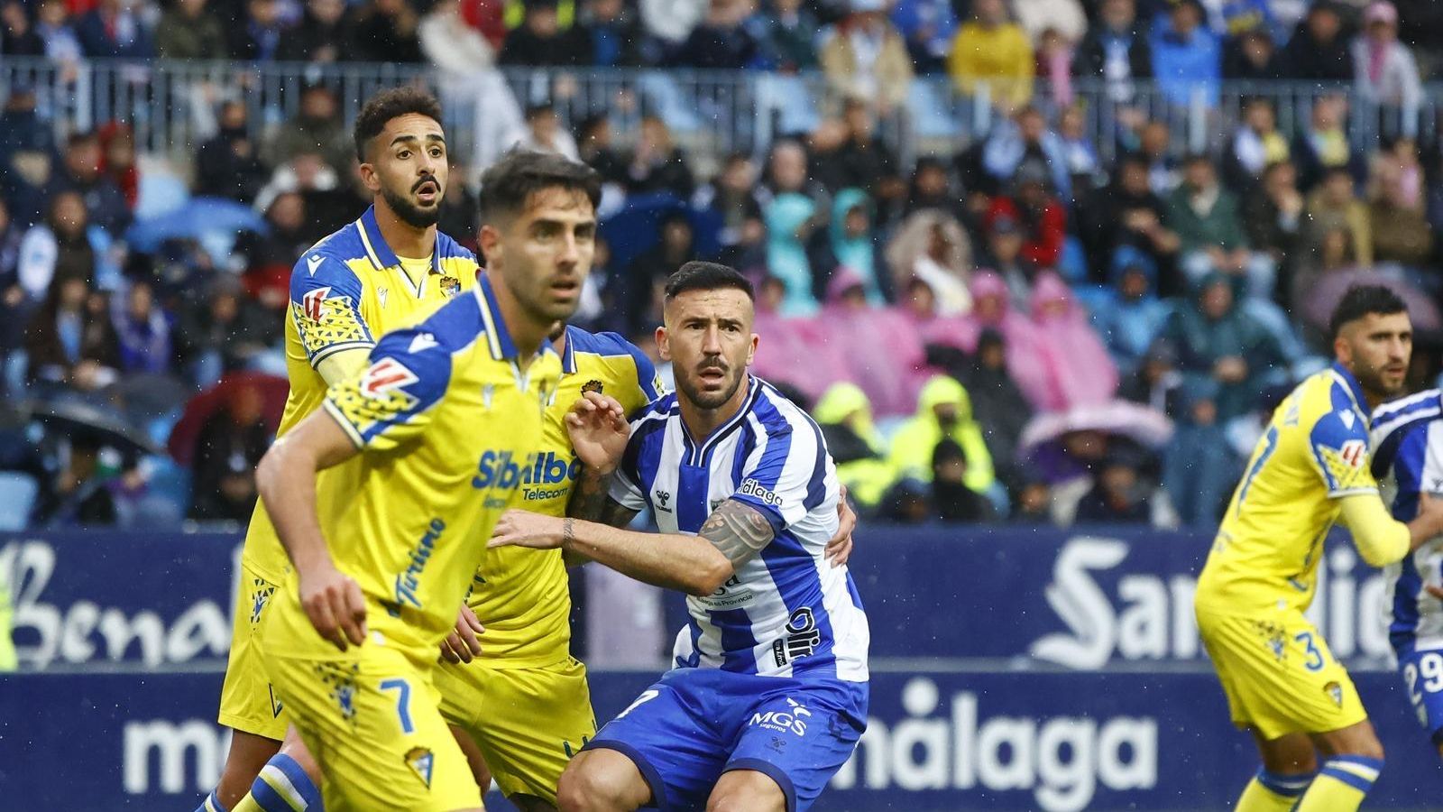 El Málaga CF-Cádiz, en fotos