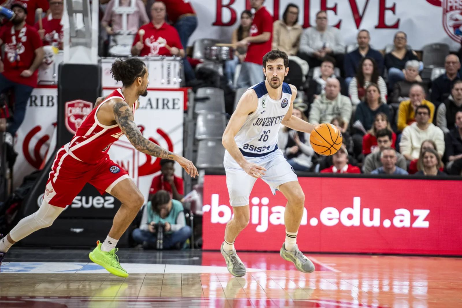 BCL: El Chalon vence al Joventut (84-77) y pone ardiendo el grupo del Unicaja