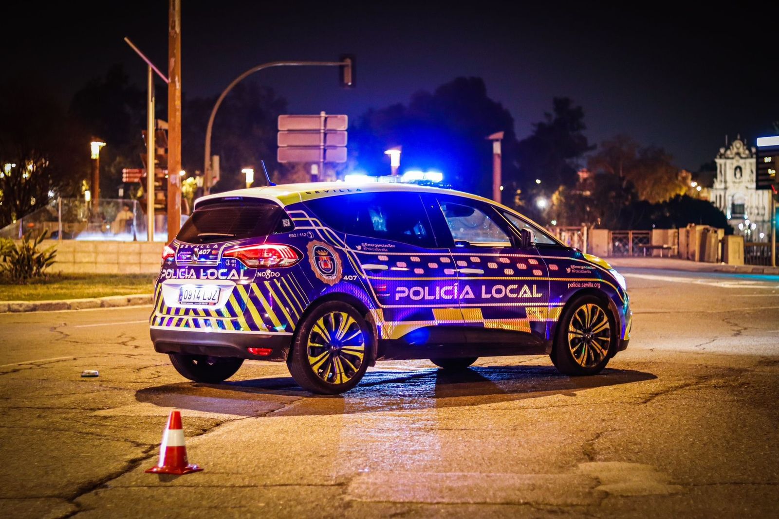 Un coche de la Policía Local de Sevilla.