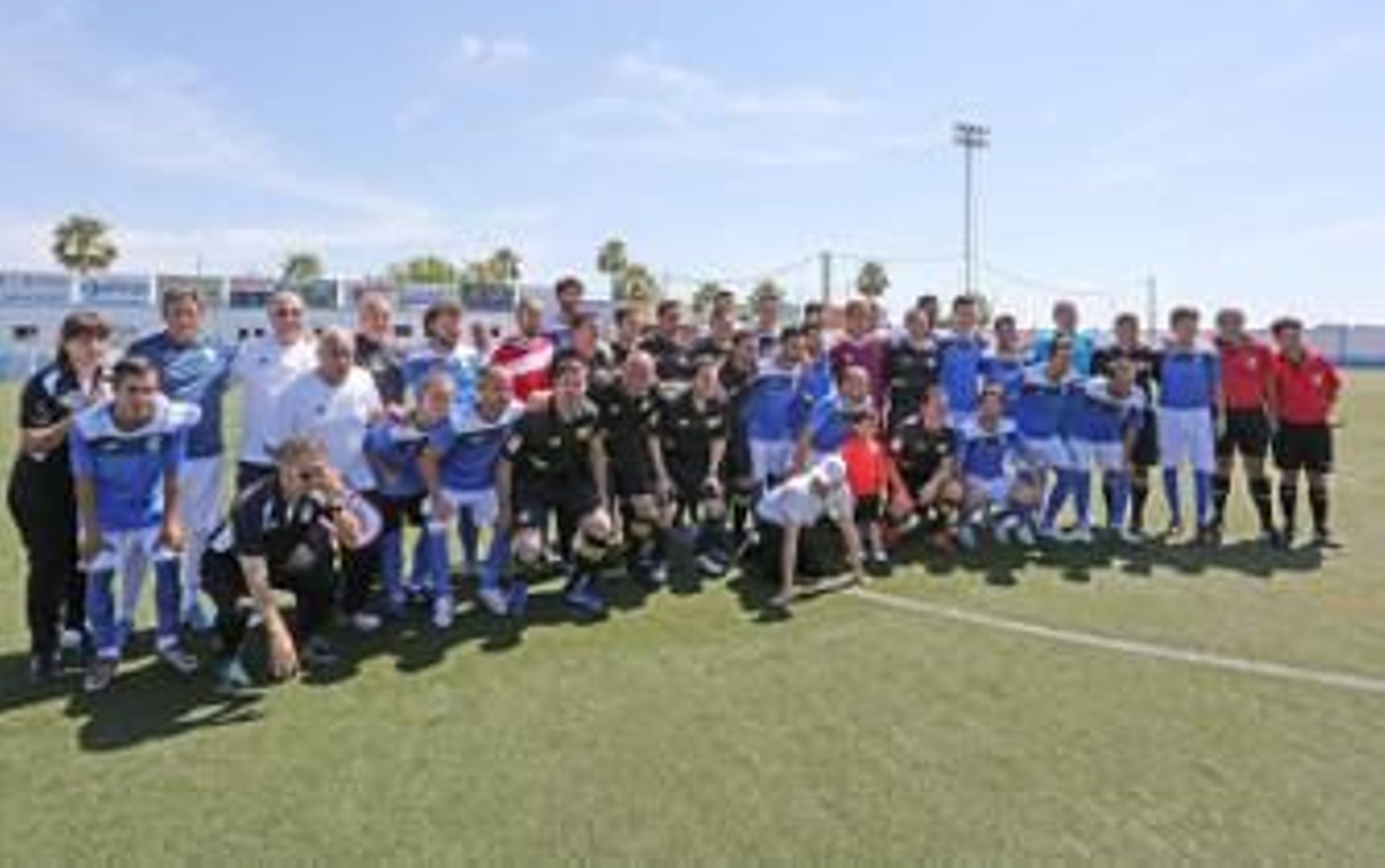 Calurosa y afectiva despedida (4-4)