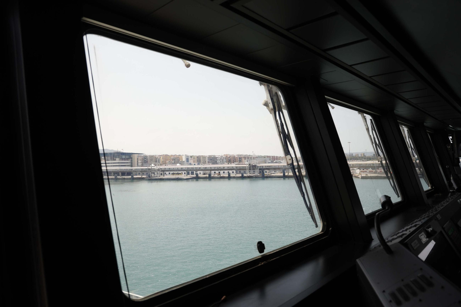 Las fotografías de la visita del buque de la Armada "Furor" al Puerto de Algeciras
