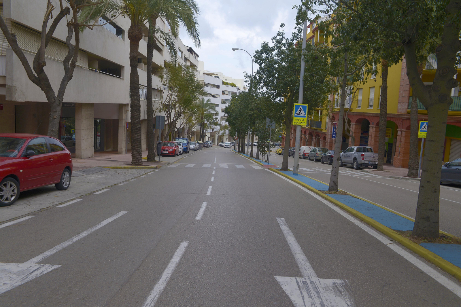 Fotos de las calles de Algeciras ern pleno confinamiento