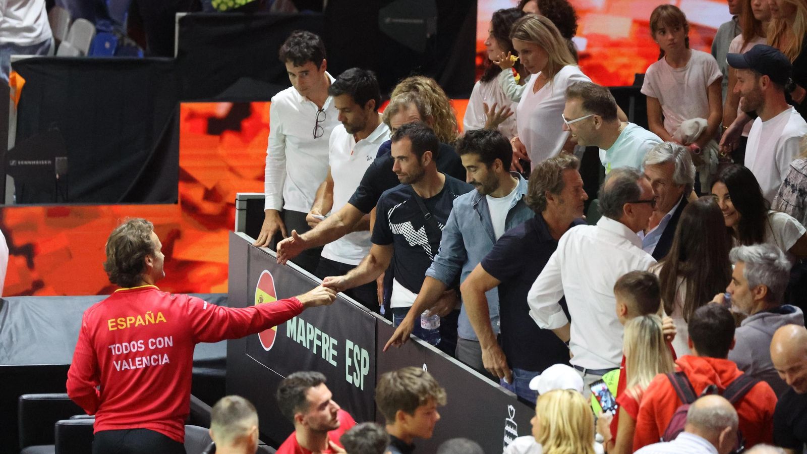 Búscate en las gradas del Carpena en la Copa Davis de Málaga