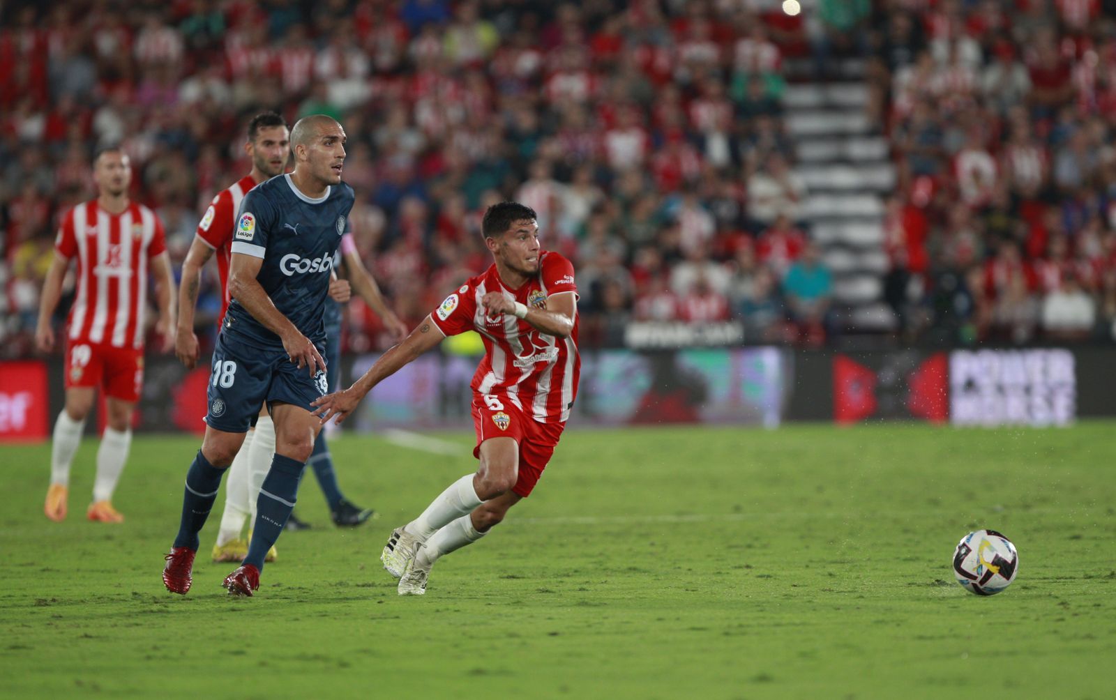 Imágenes del partido de fútbol U.D. Almería-Girona F.C.