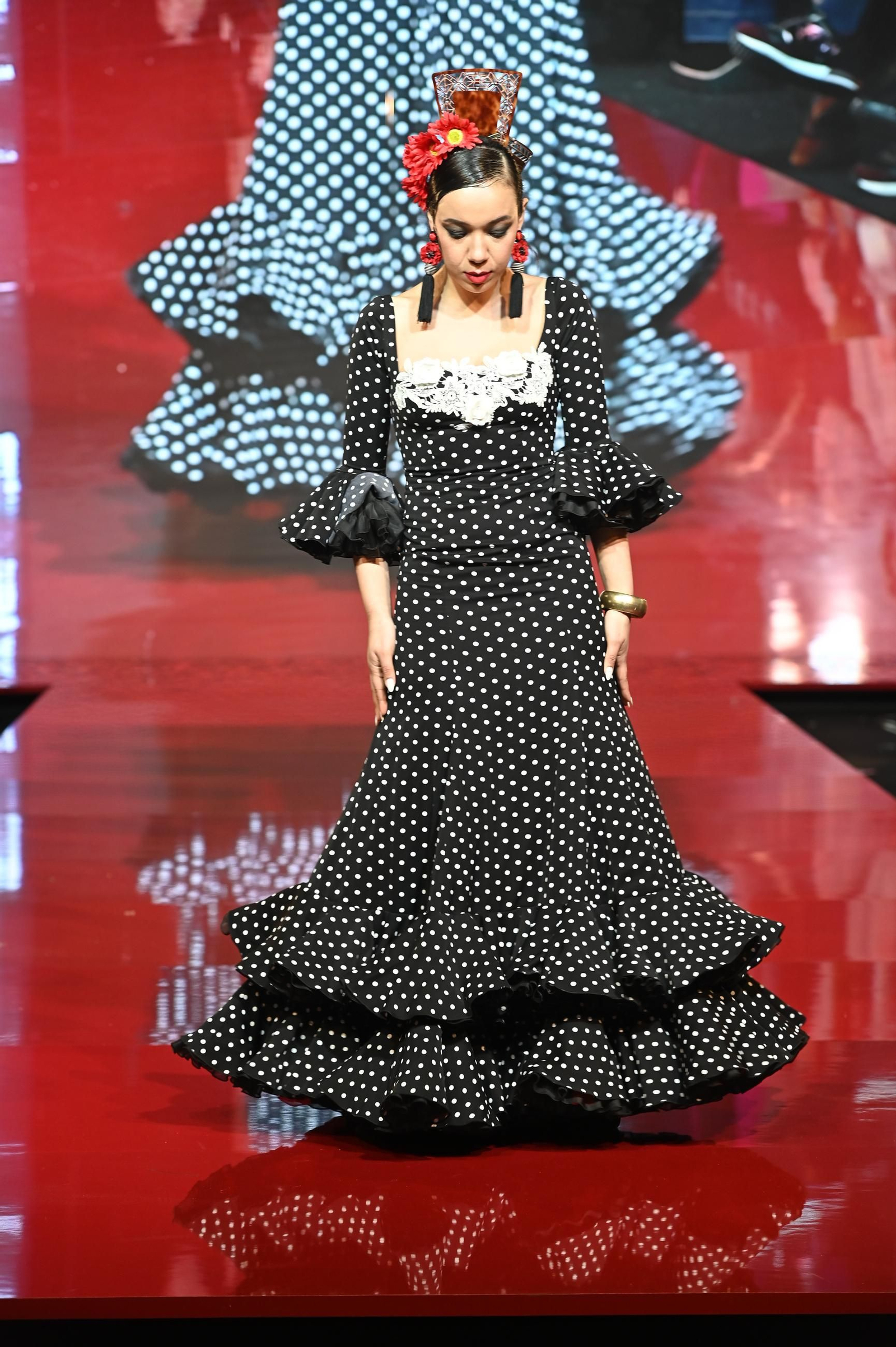 Huelva Flamenca 2025: Desfile de Paco Prieto