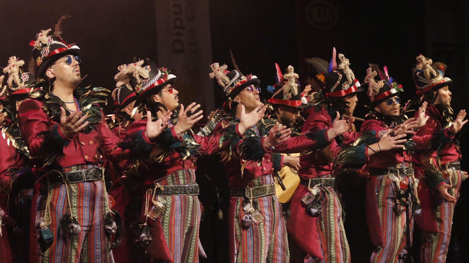 'Los santeros'.