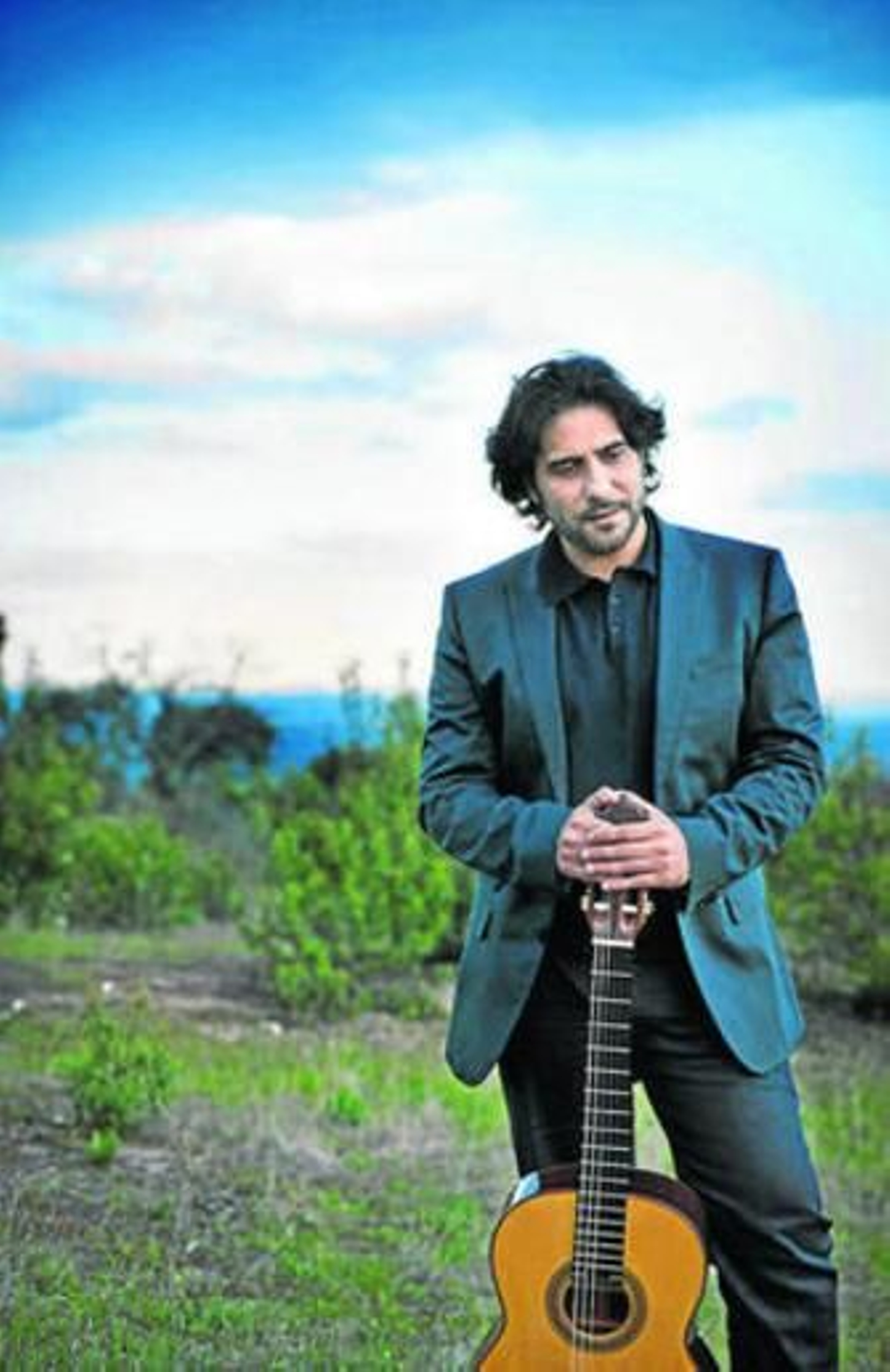 "Tengo ganas de aprender, aún sigo buscando algo que aportar al flamenco"