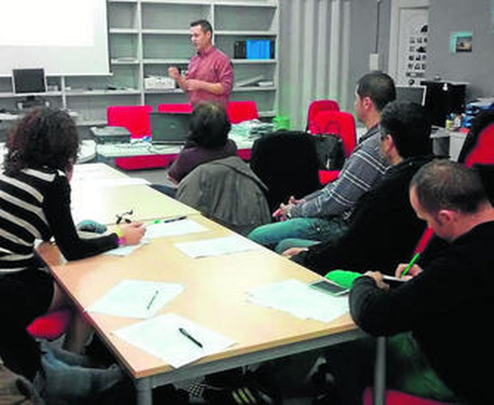 Los participantes en la primera jornada. La siguiente el 12 de enero.