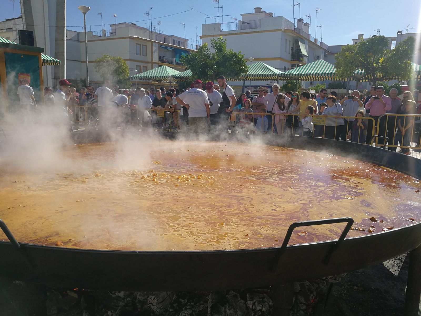 La paella gigante de Montilla en una edición anterior.