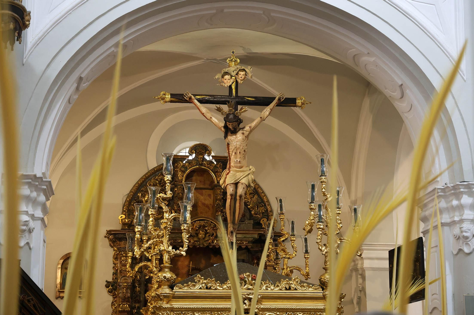 Domingo de Ramos 2025: Imágenes de la Misa presidida por el obispo de Huelva, Santiago Gómez, en la Catedral de Huelva