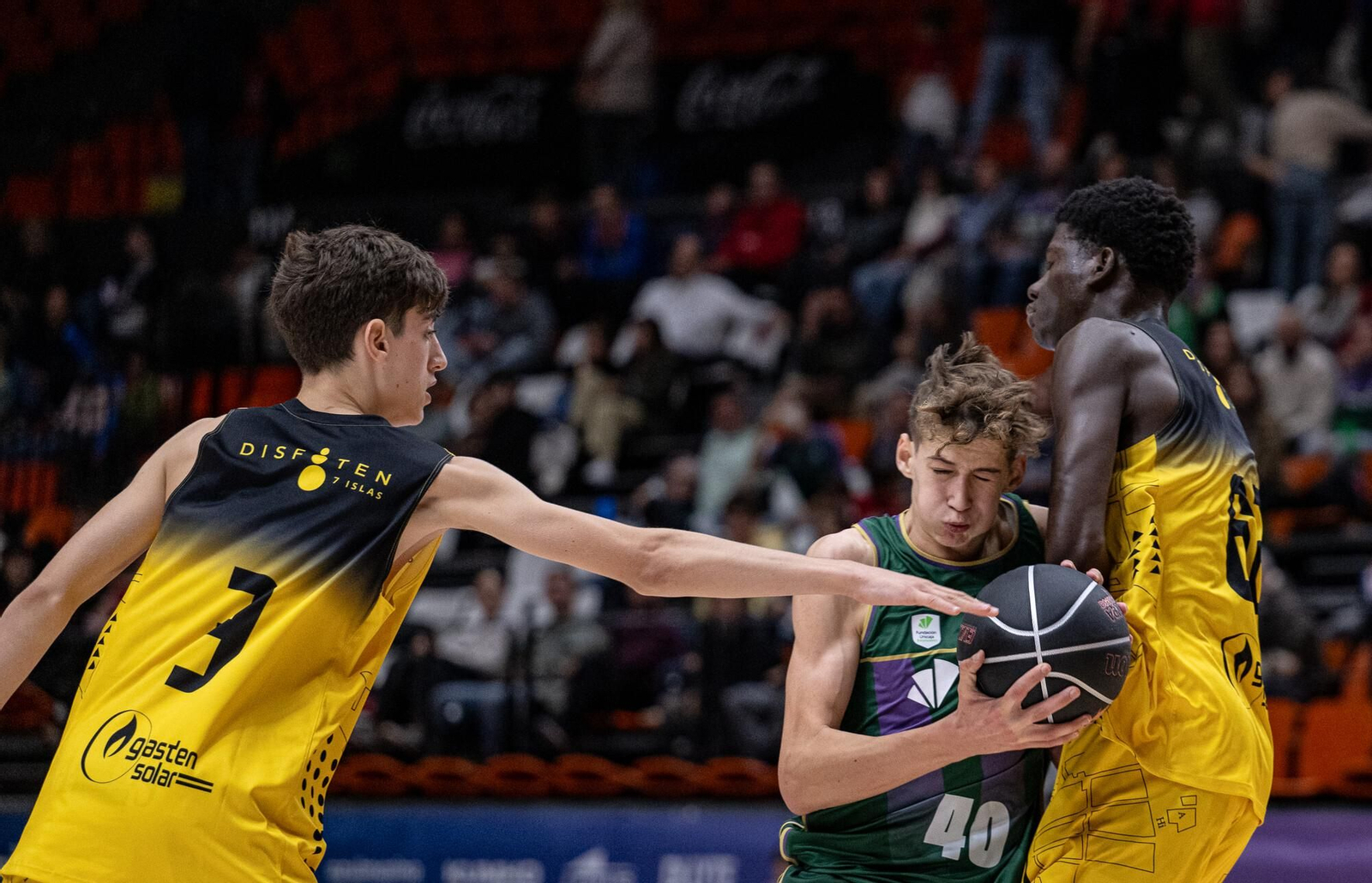 Minicopa: El Unicaja pierde ante el Canarias y jugará una final contra el UCAM Murcia