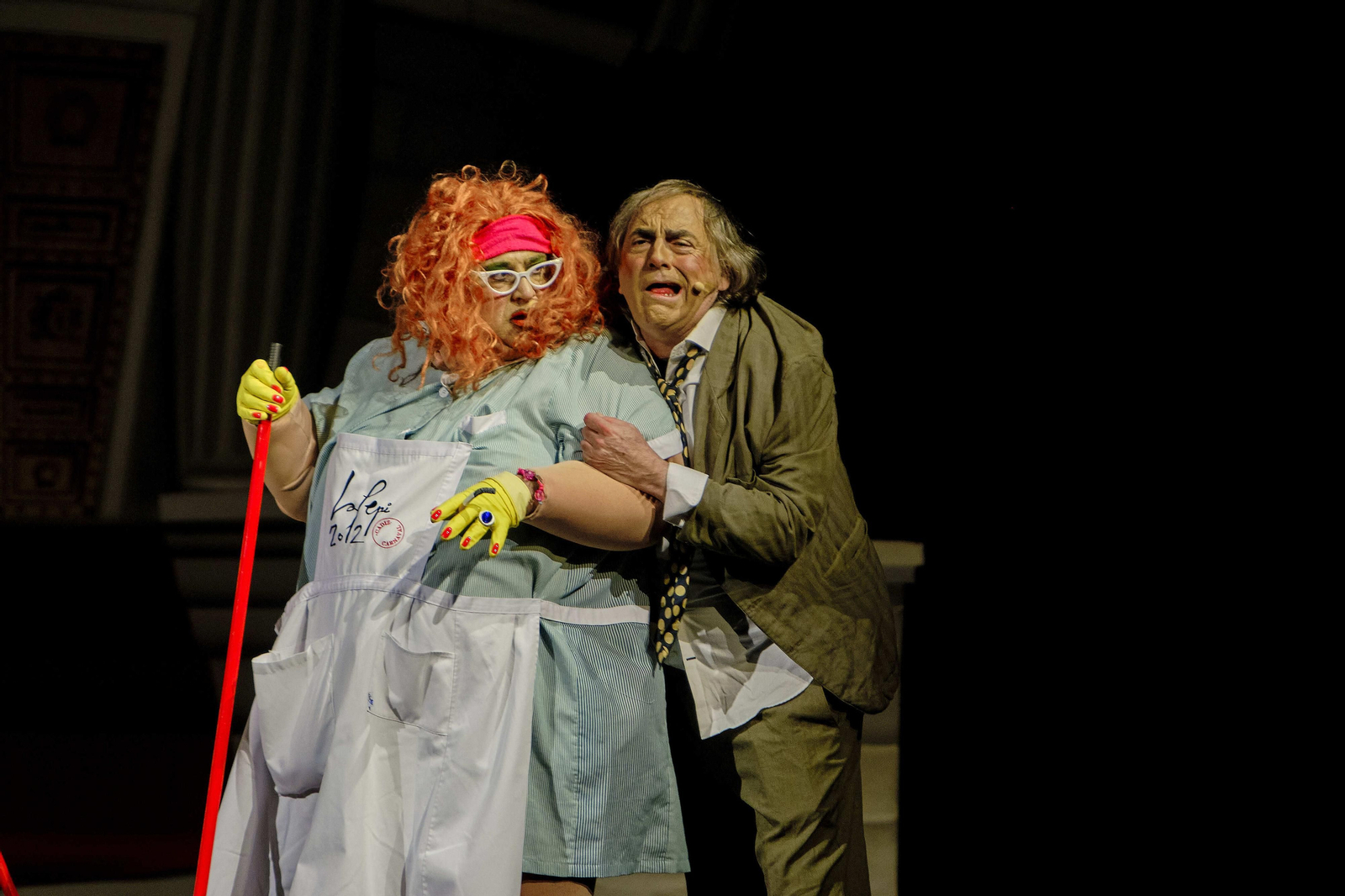 'La Pepi' y 'El borracho', en una escena de 'El Selu. El Musical'.