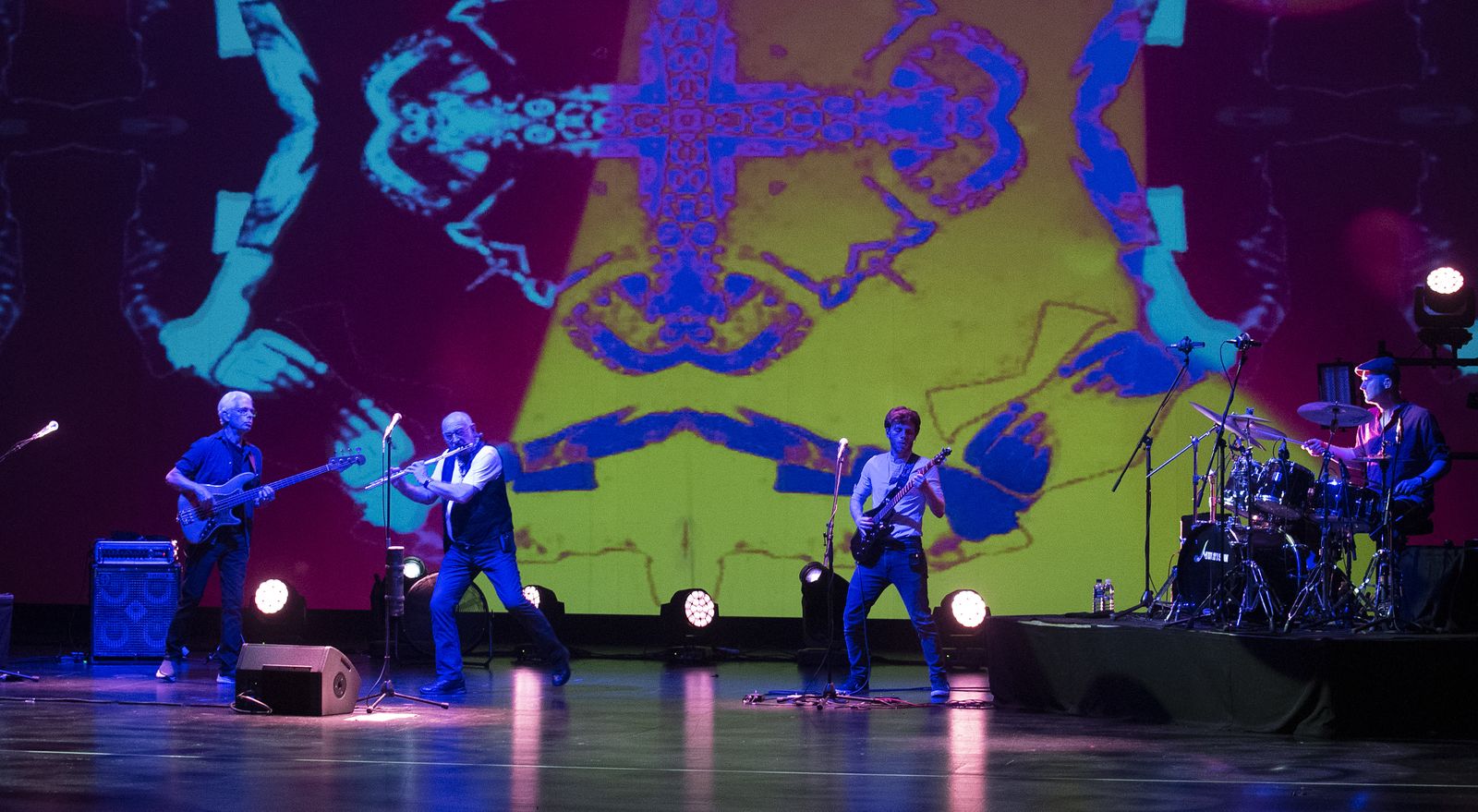 Las imágenes del concierto de Jethro Tull, en el Cartuja Center