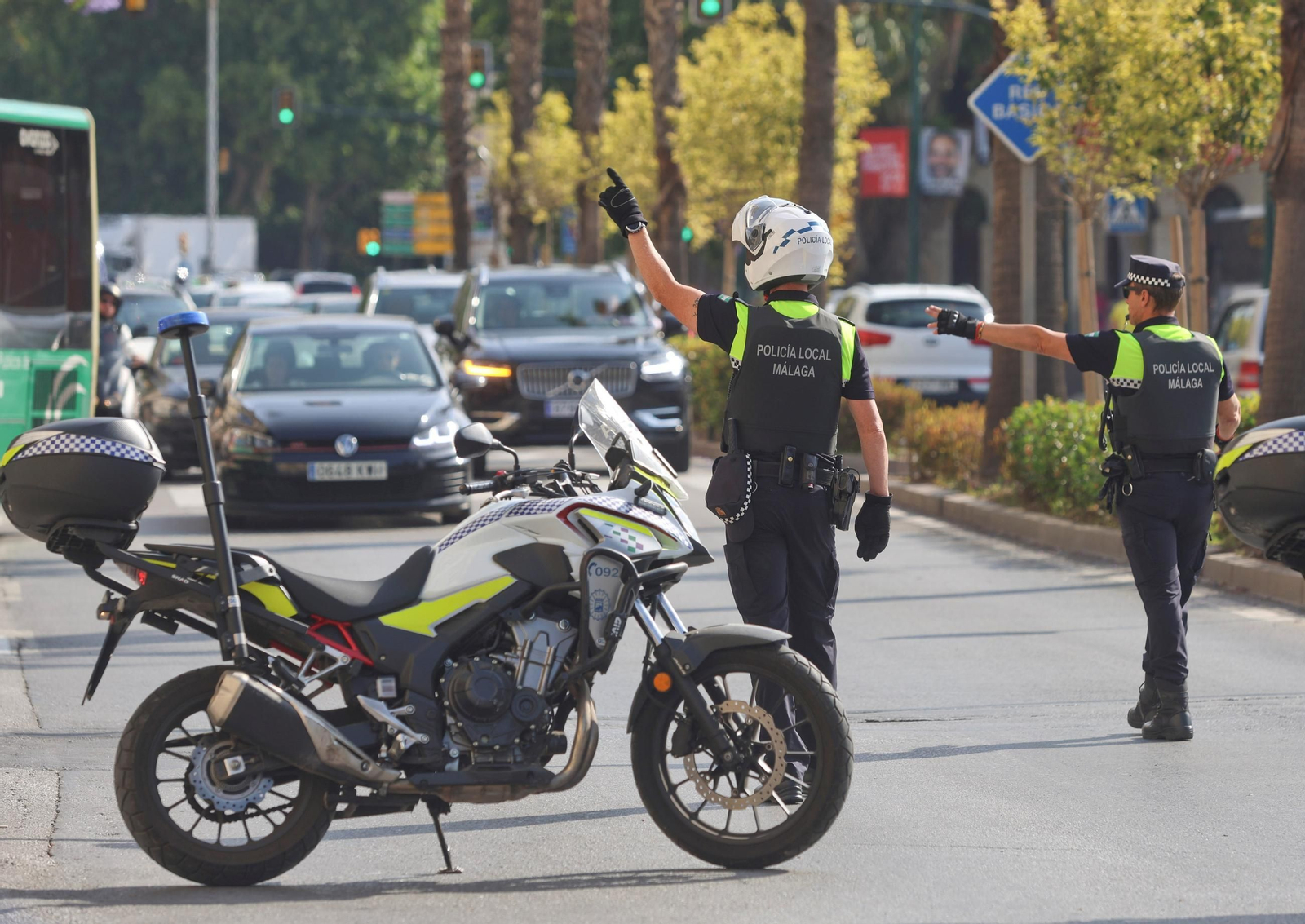 Policías locales de Málaga.